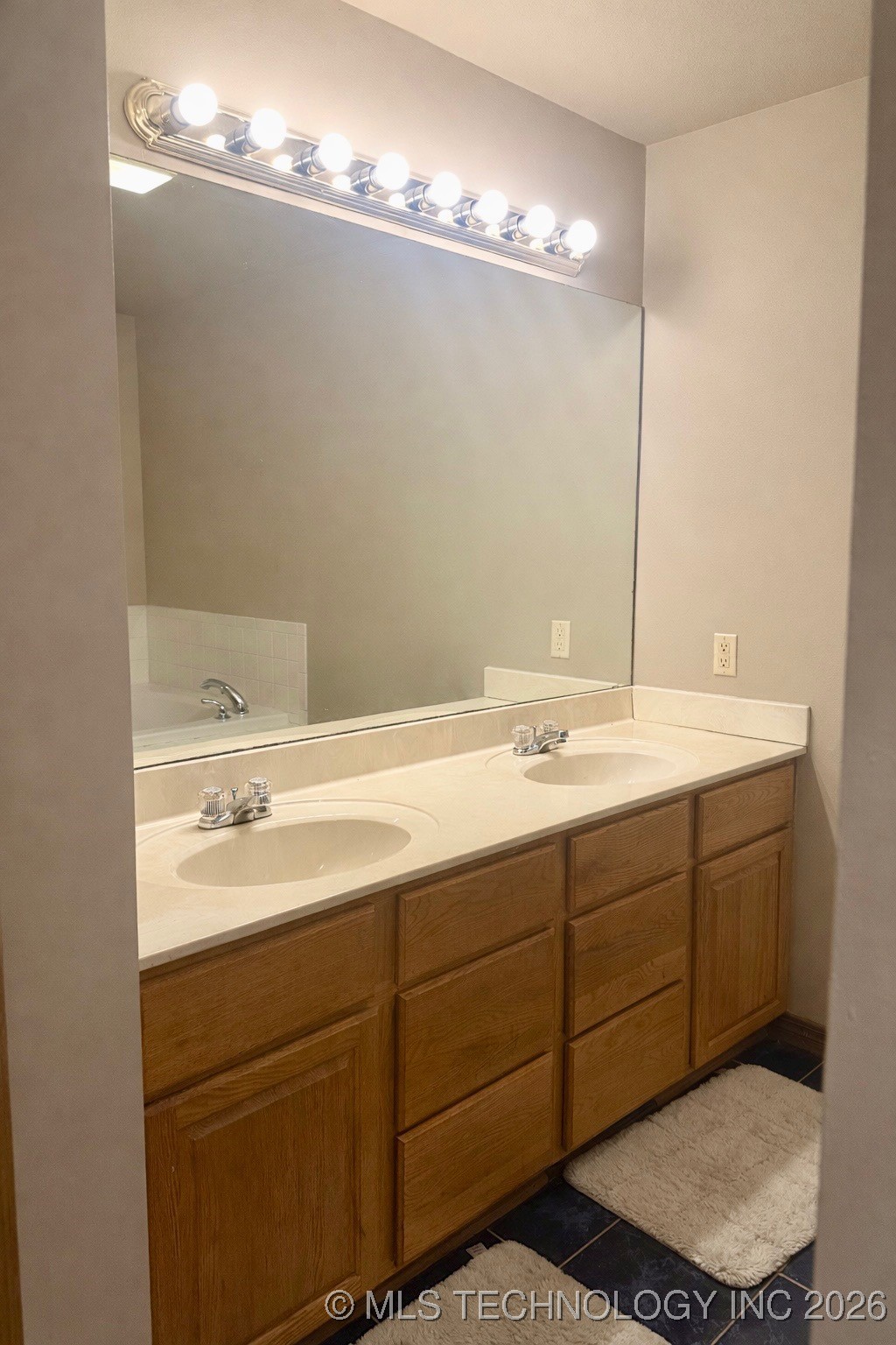 20657 S 4350 Road Vinita OK 74301