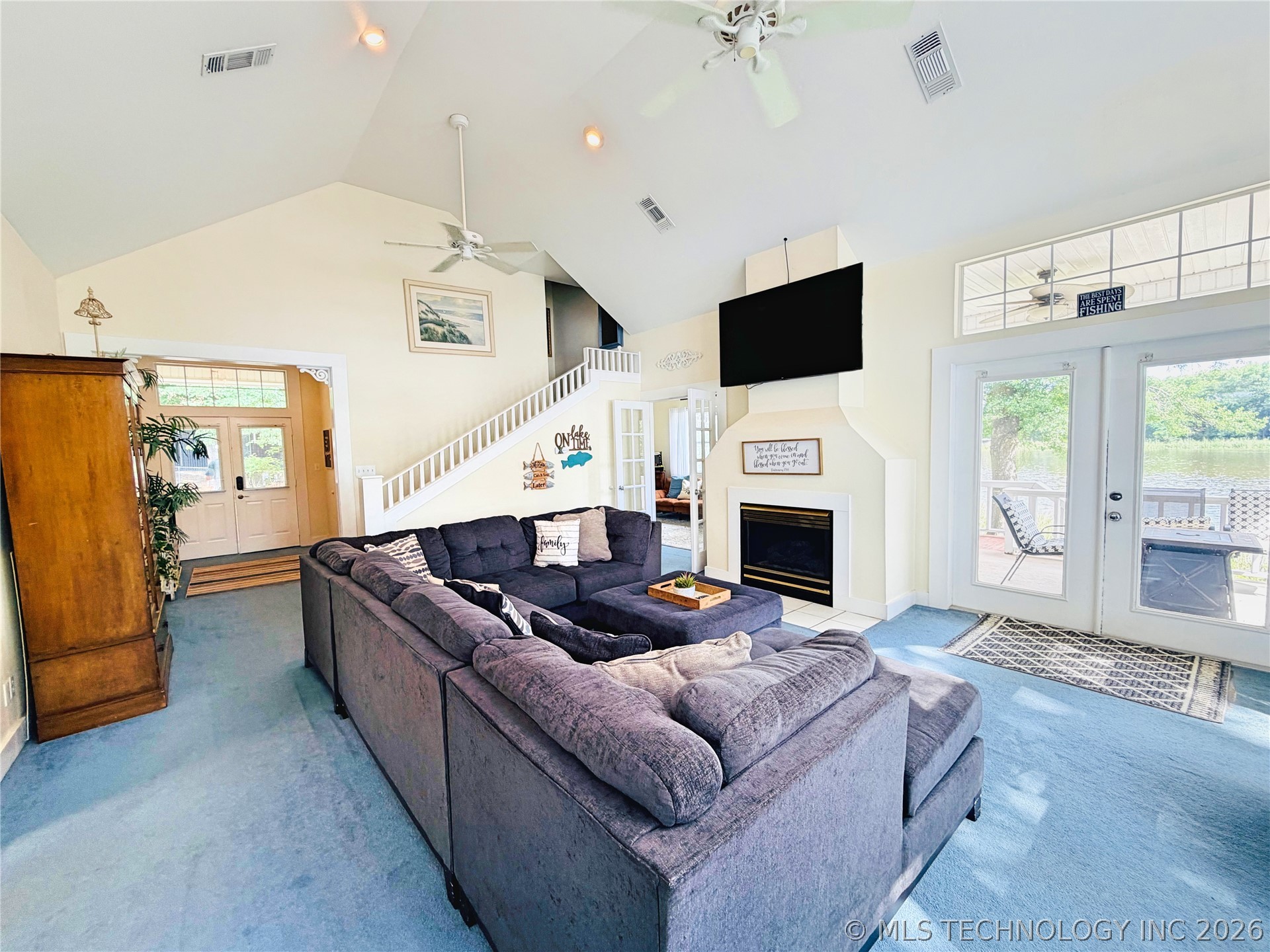 1122 Peninsula Drive Fort Towson OK 74735