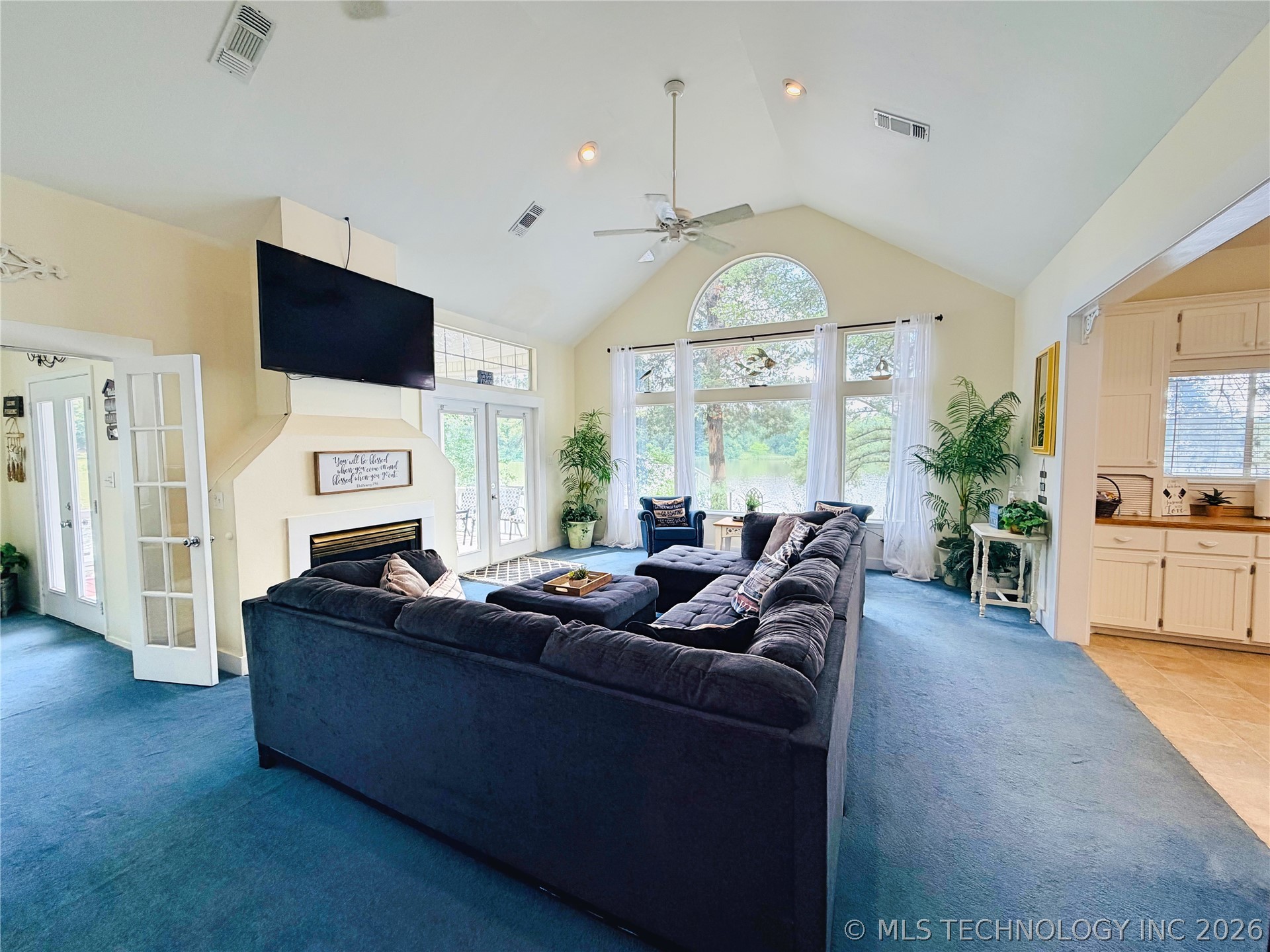 1122 Peninsula Drive Fort Towson OK 74735