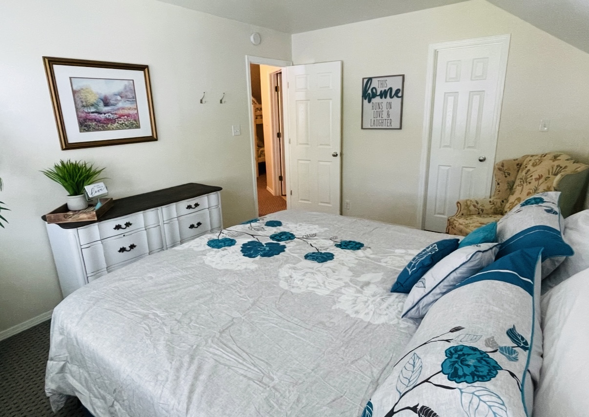 1122 Peninsula Drive Fort Towson OK 74735
