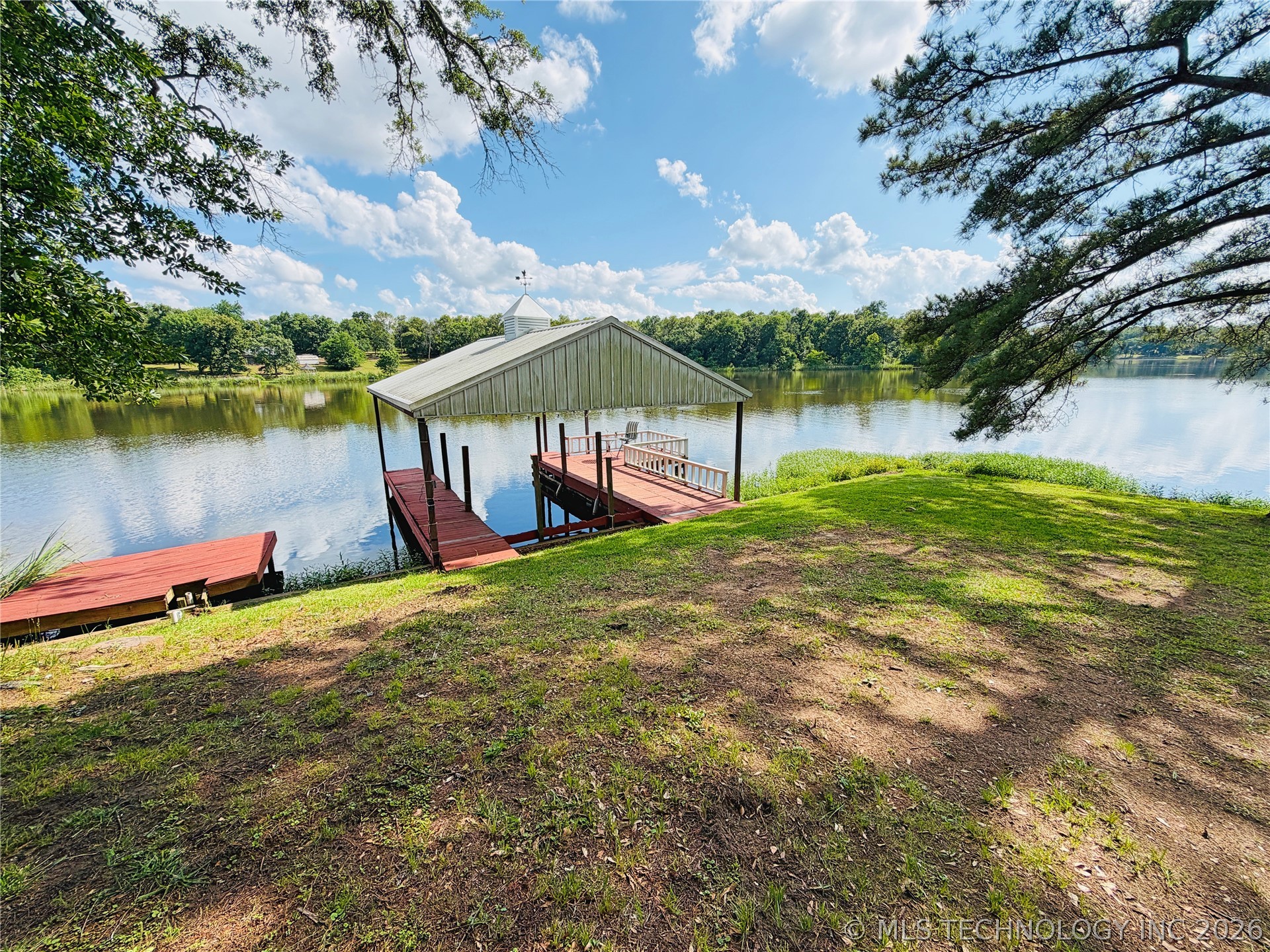1122 Peninsula Drive Fort Towson OK 74735
