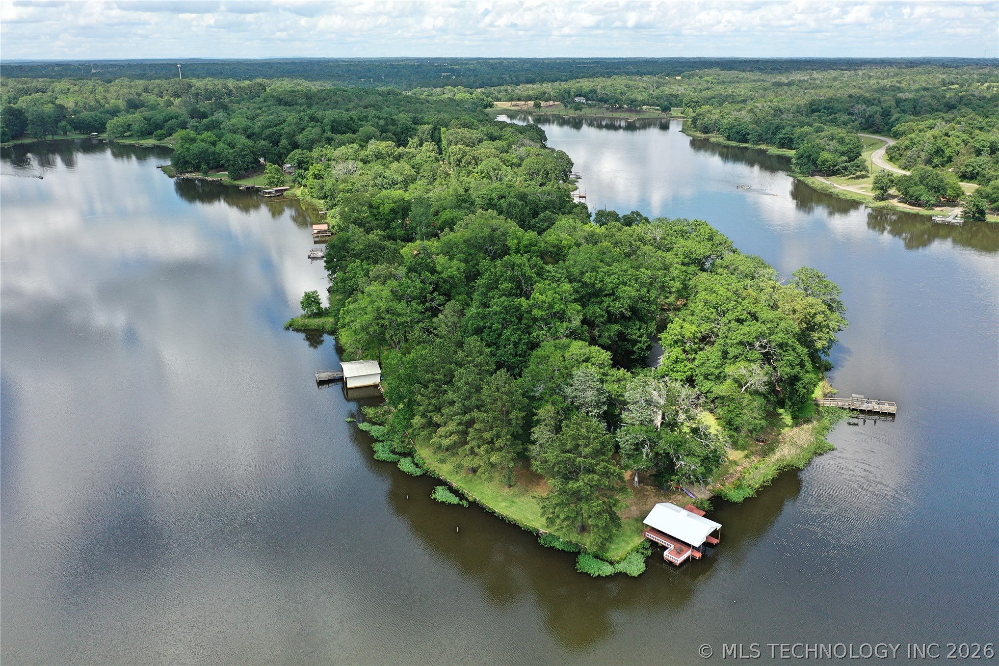 1122 Peninsula Drive Fort Towson OK 74735