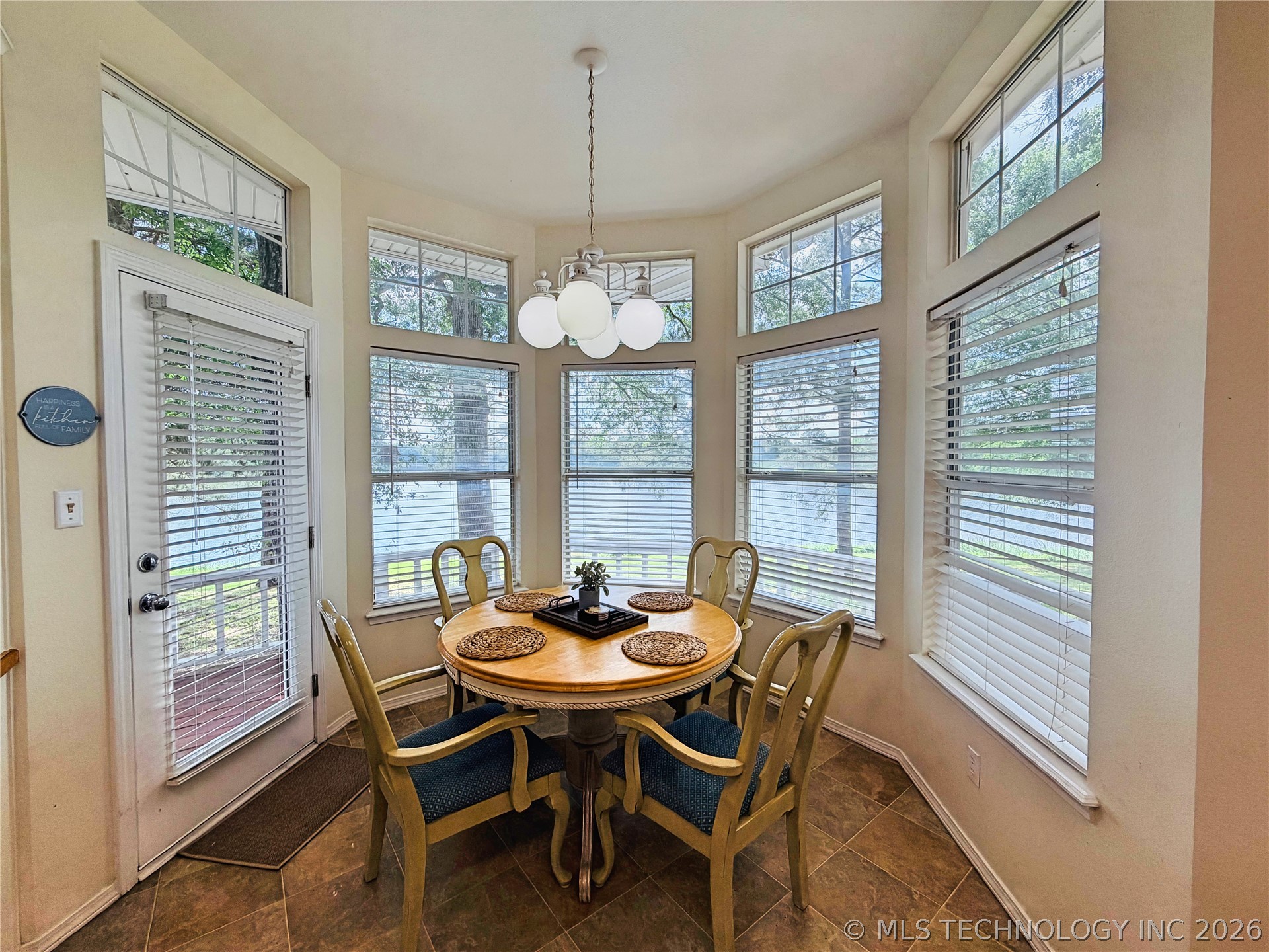 1122 Peninsula Drive Fort Towson OK 74735