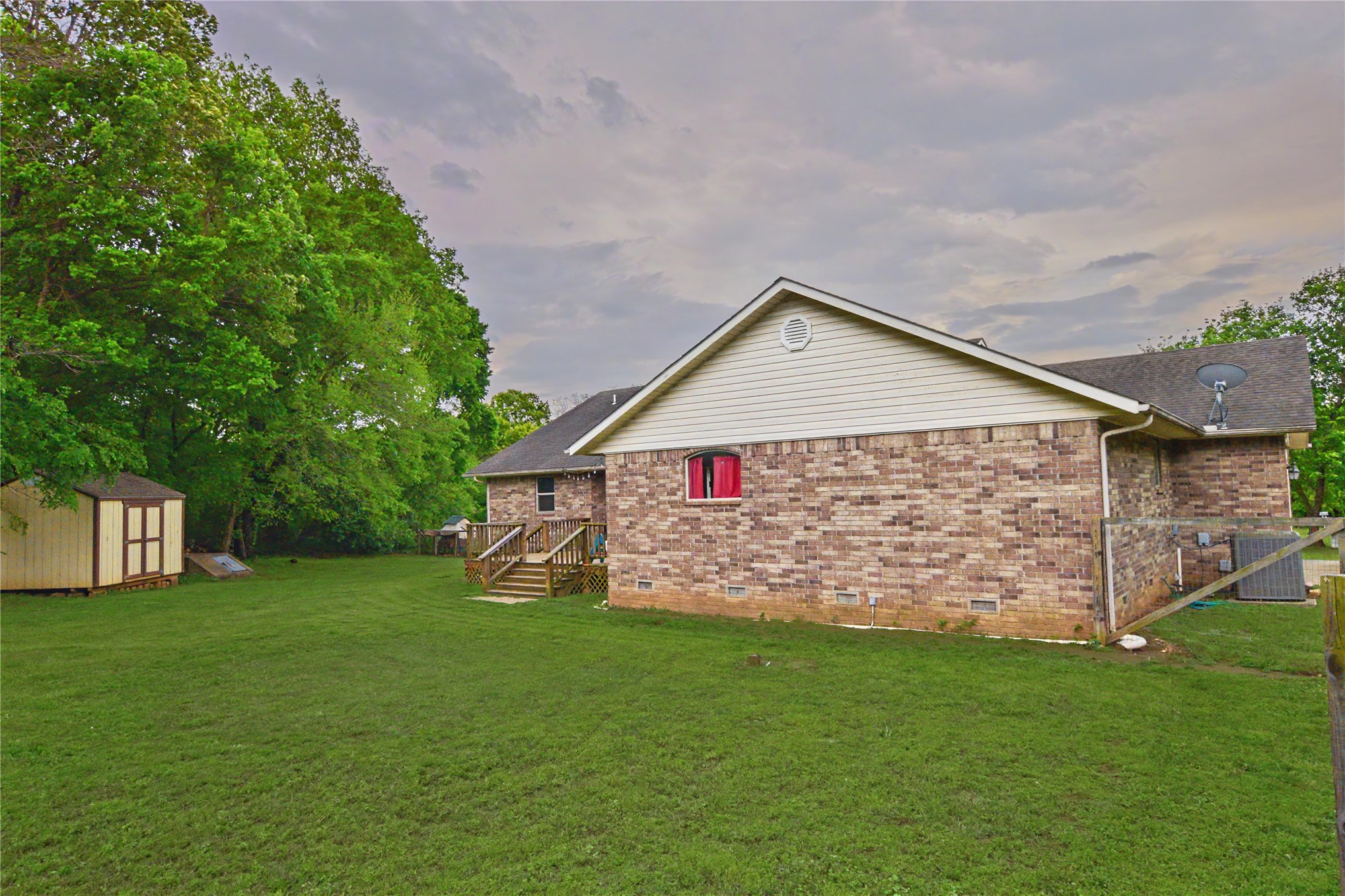 16700 N Spears Road Tahlequah OK 74464