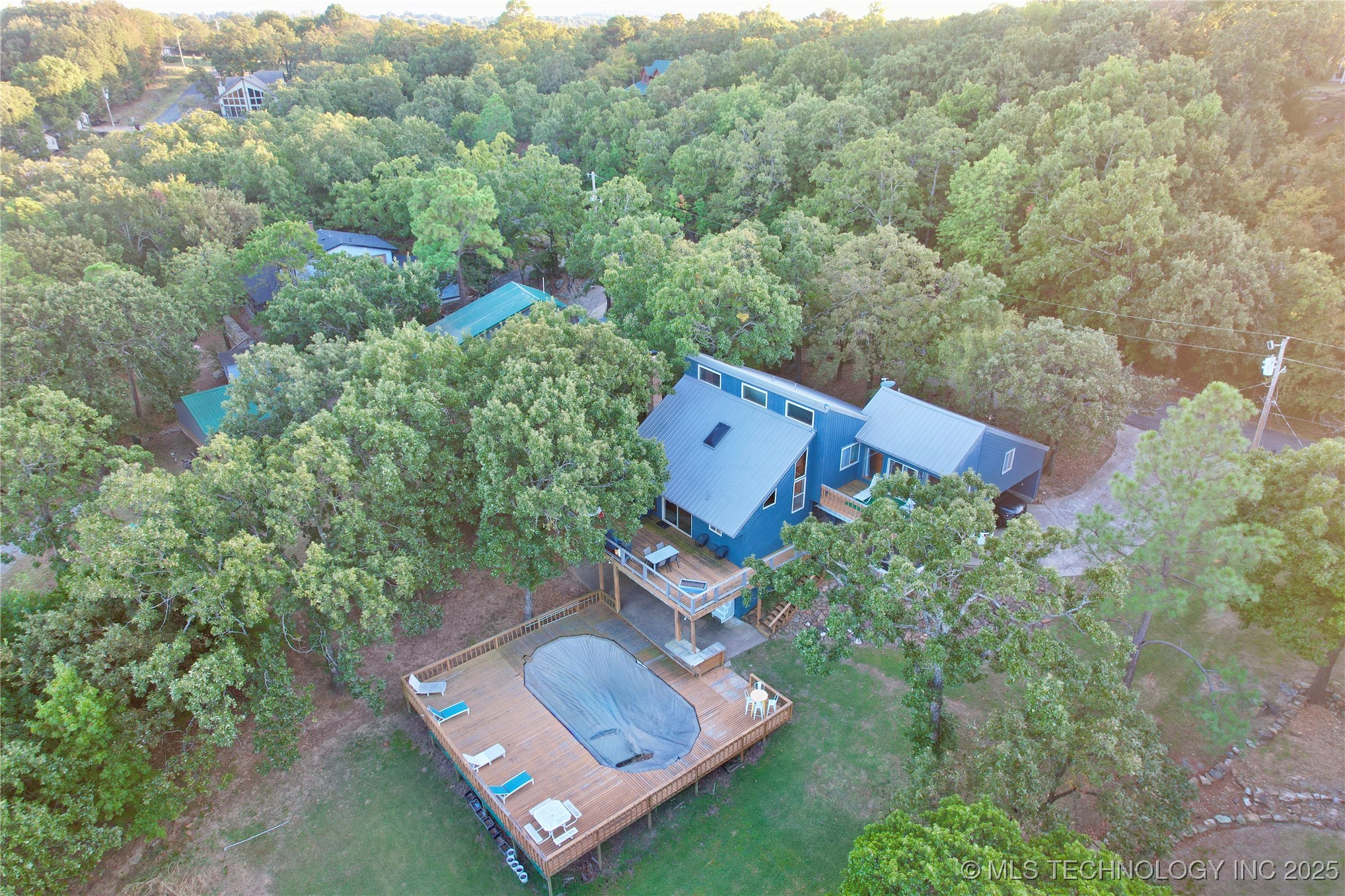 1048 Robin Hood Road Eufaula OK 74432