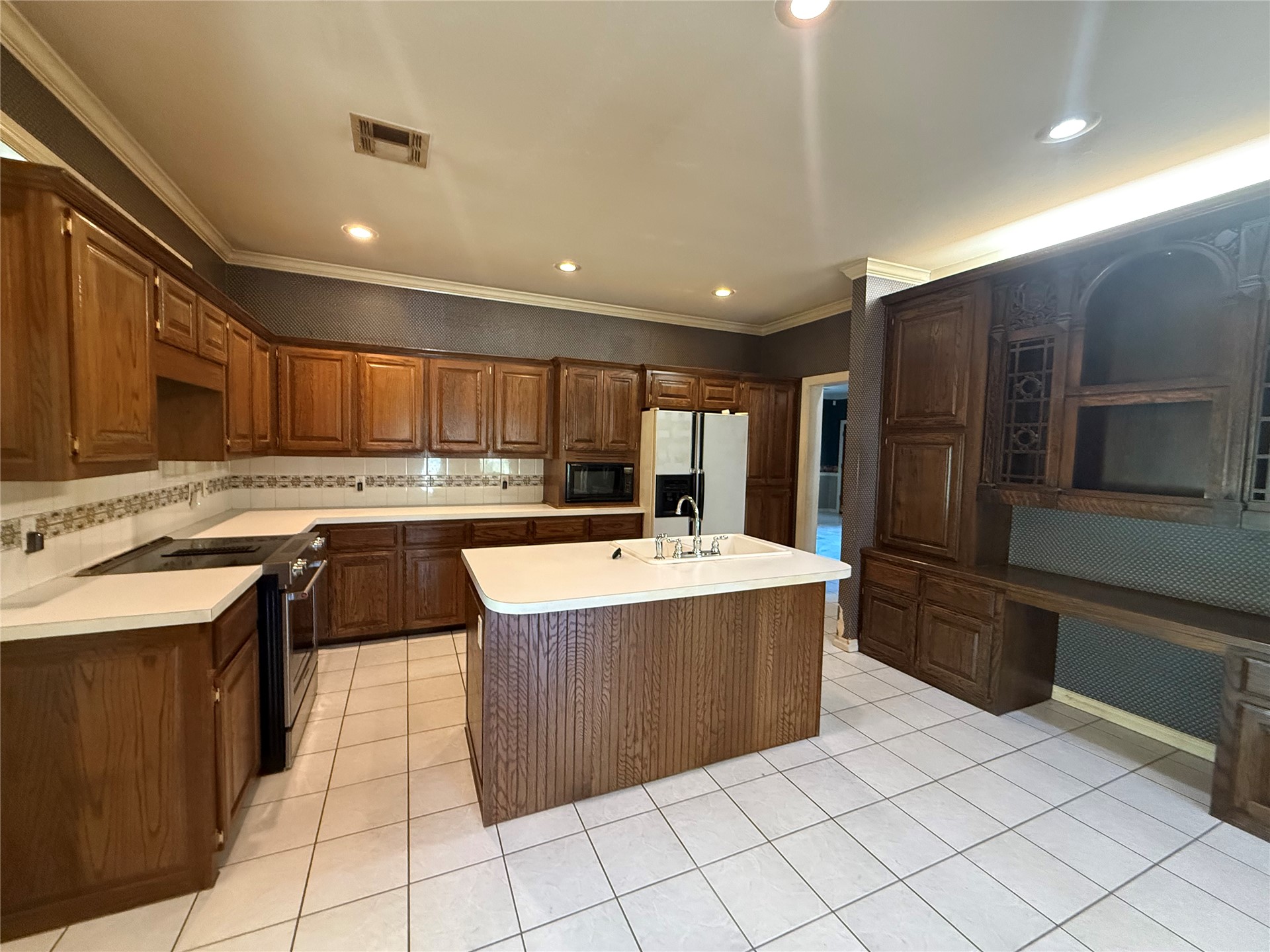 1628 N Country Club Muskogee OK 74403