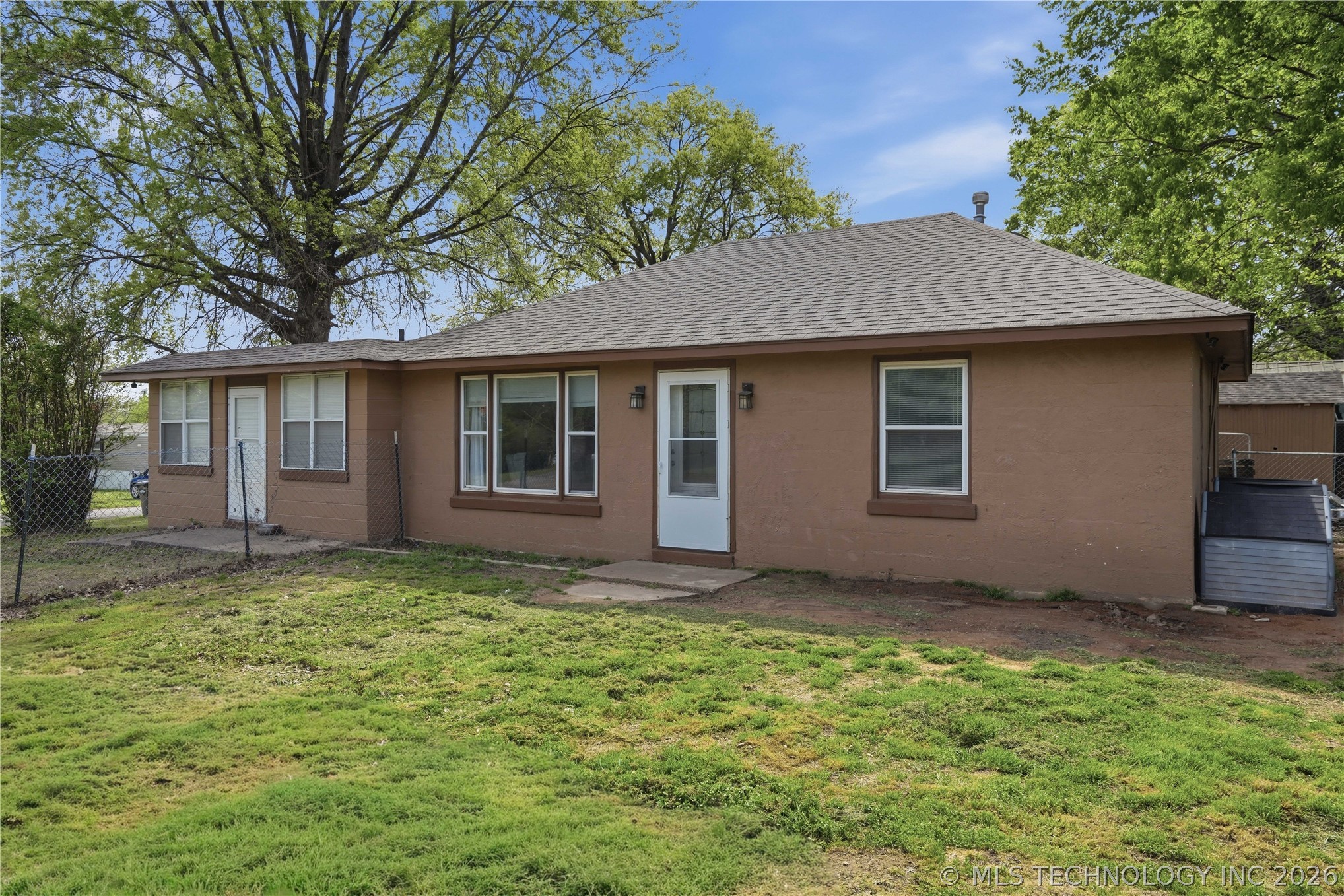 701 Garrison Avenue Fort Gibson OK 74434