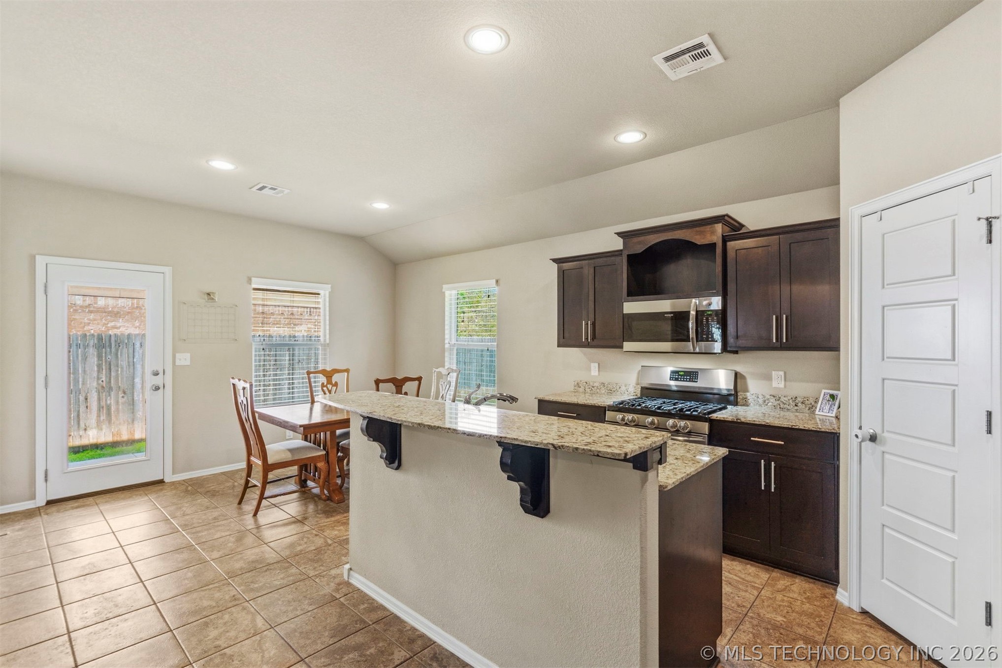 1422 W Boston Place Broken Arrow OK 74012