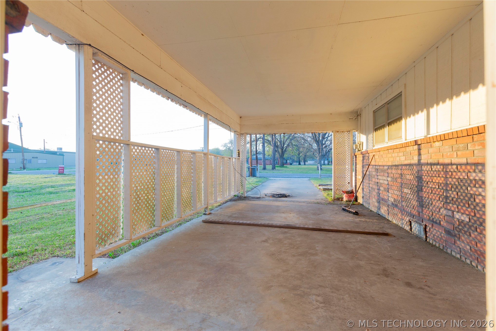 707 N 2nd Street Quinton OK 74561