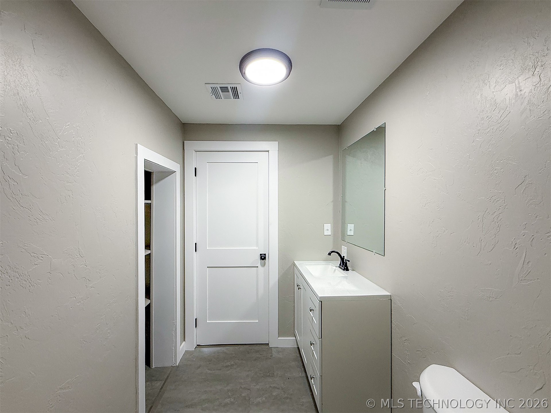 418 W 6th Street Ada OK 74820