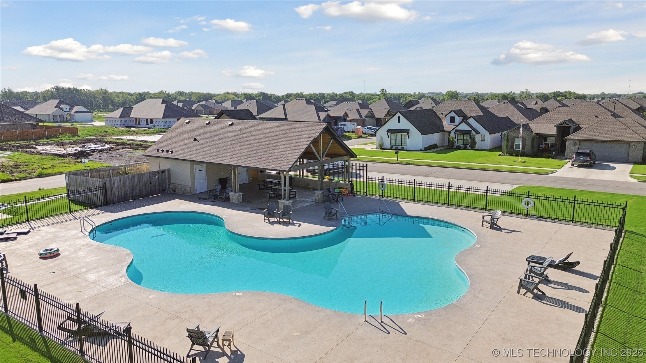 27608 E 109th Street E Coweta OK 74429