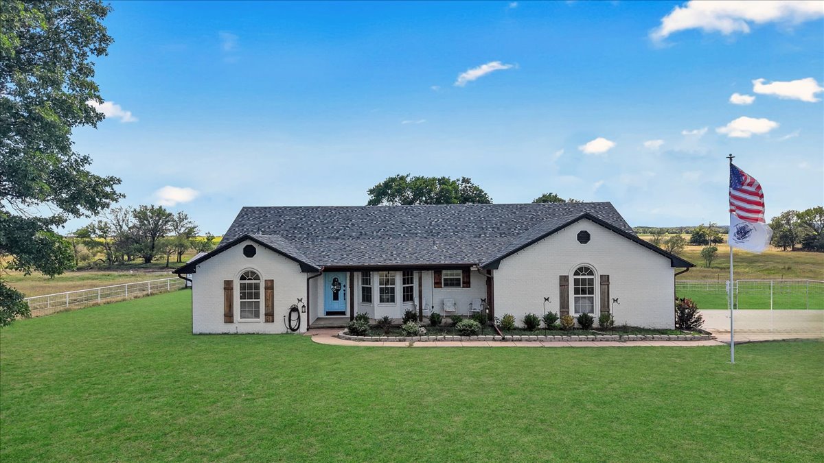 570 Tee Pee Road Hominy OK 74035