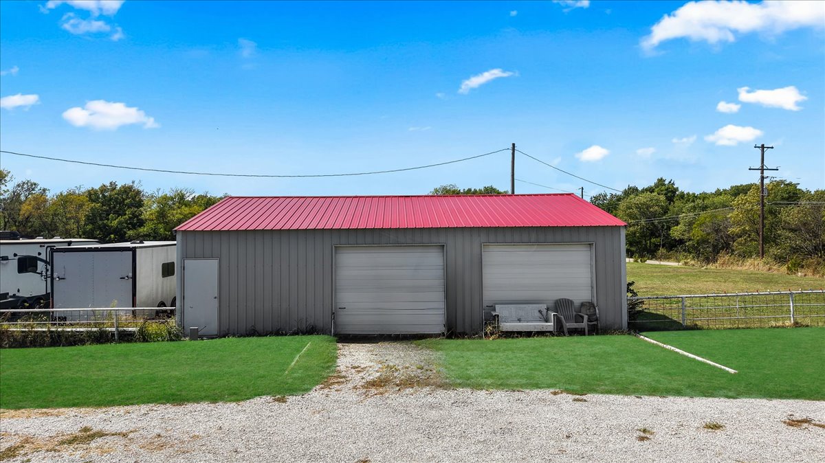 570 Tee Pee Road Hominy OK 74035