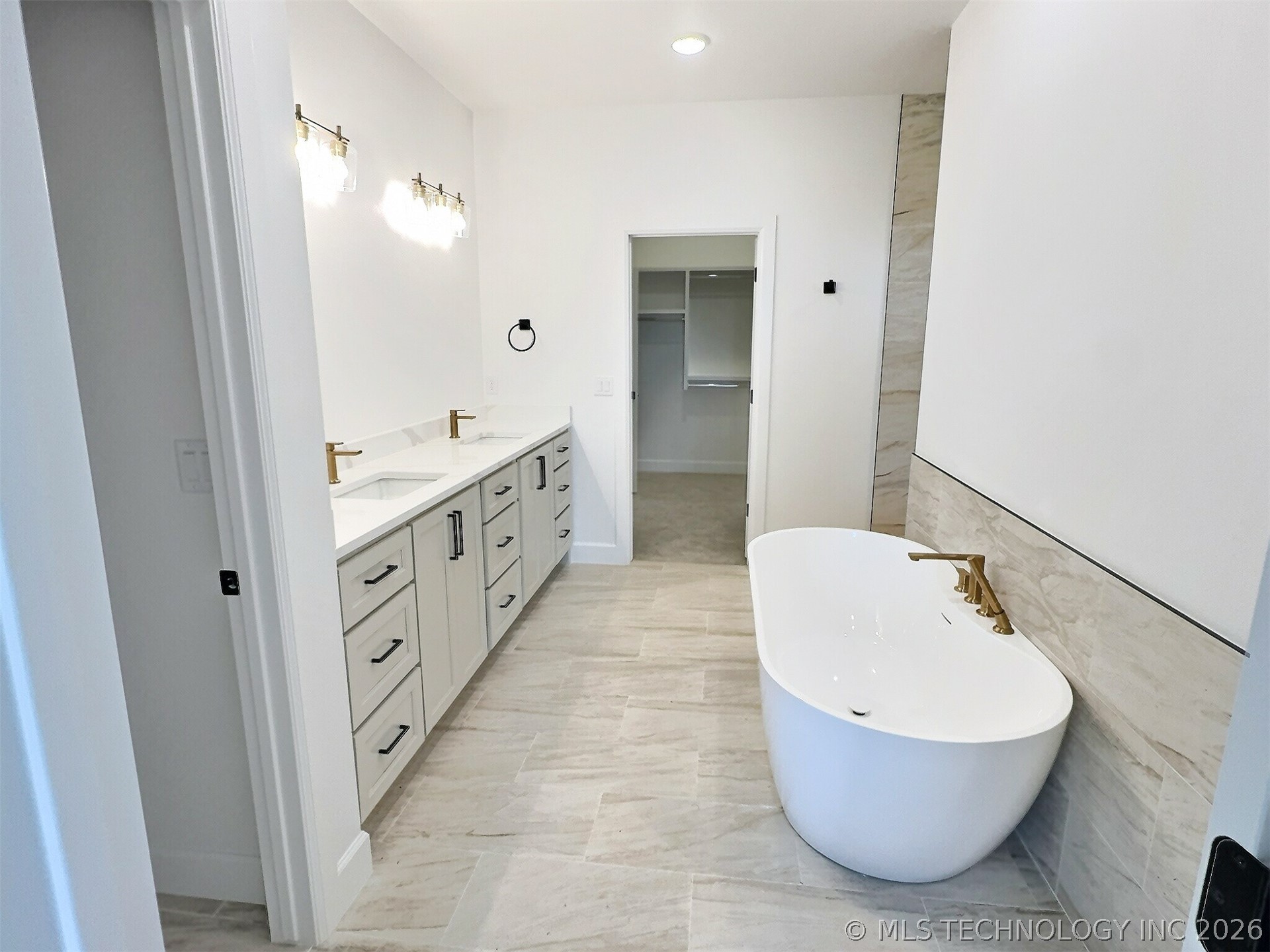11215 S 217th Eastavenue Broken Arrow OK 74014