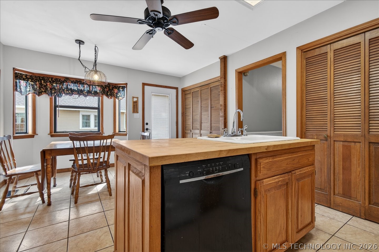 1513 Leahy Avenue Pawhuska OK 74056