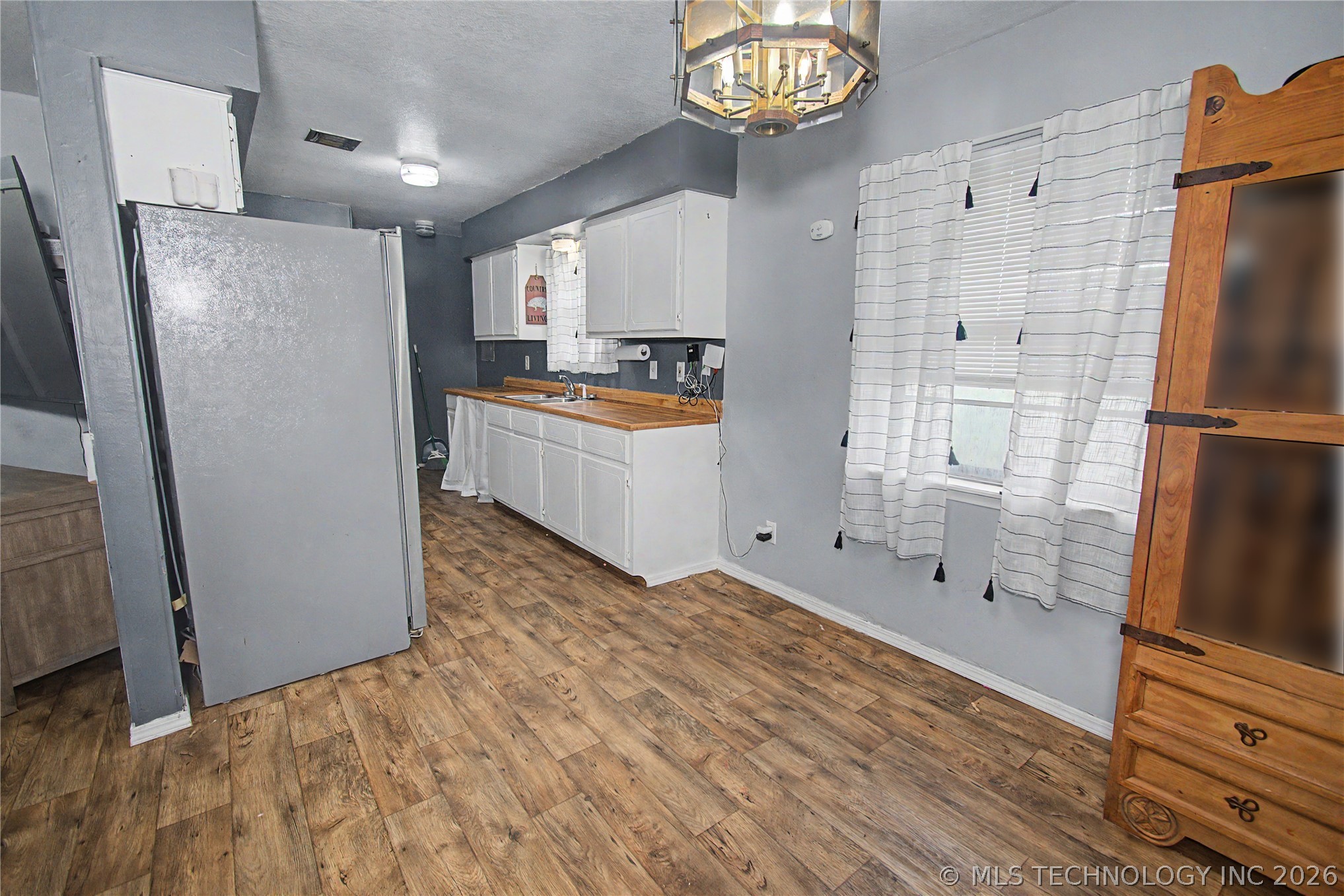 102963 N Center Street Checotah OK 74426