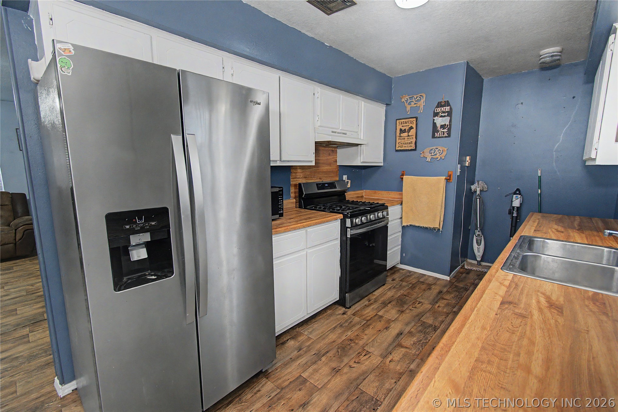 102963 N Center Street Checotah OK 74426