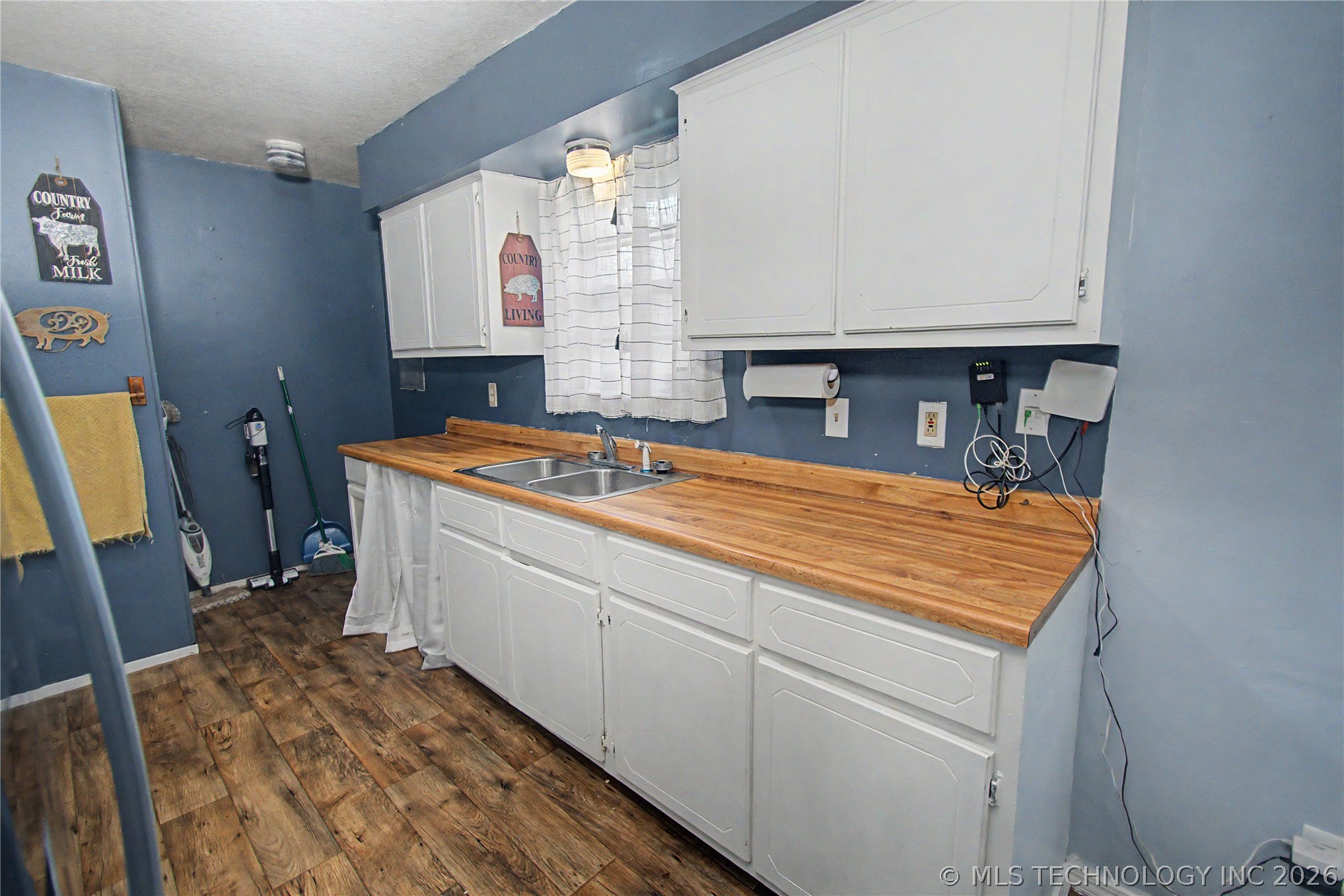 102963 N Center Street Checotah OK 74426