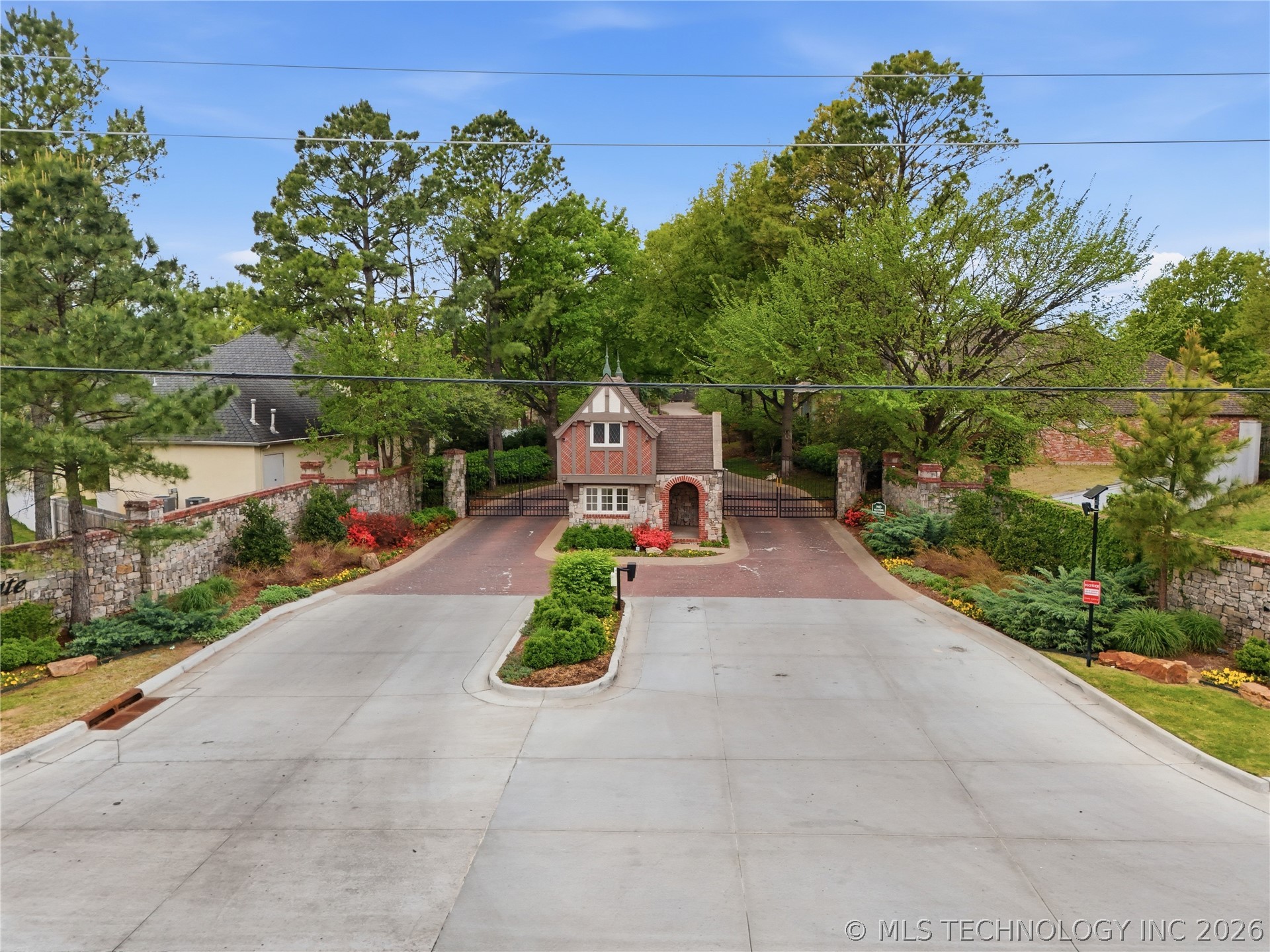9825 S Vandalia Avenue Tulsa OK 74137