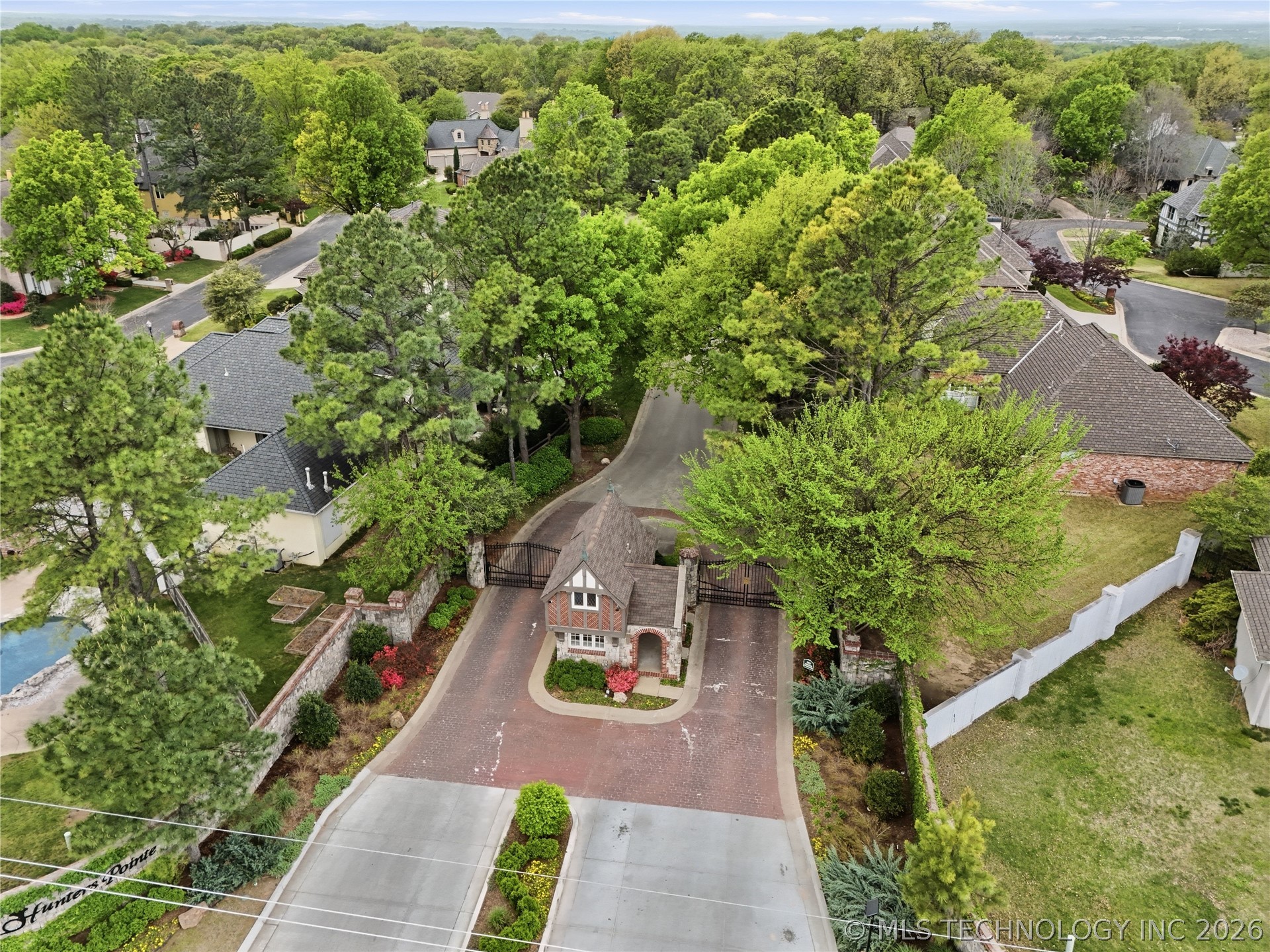 9825 S Vandalia Avenue Tulsa OK 74137