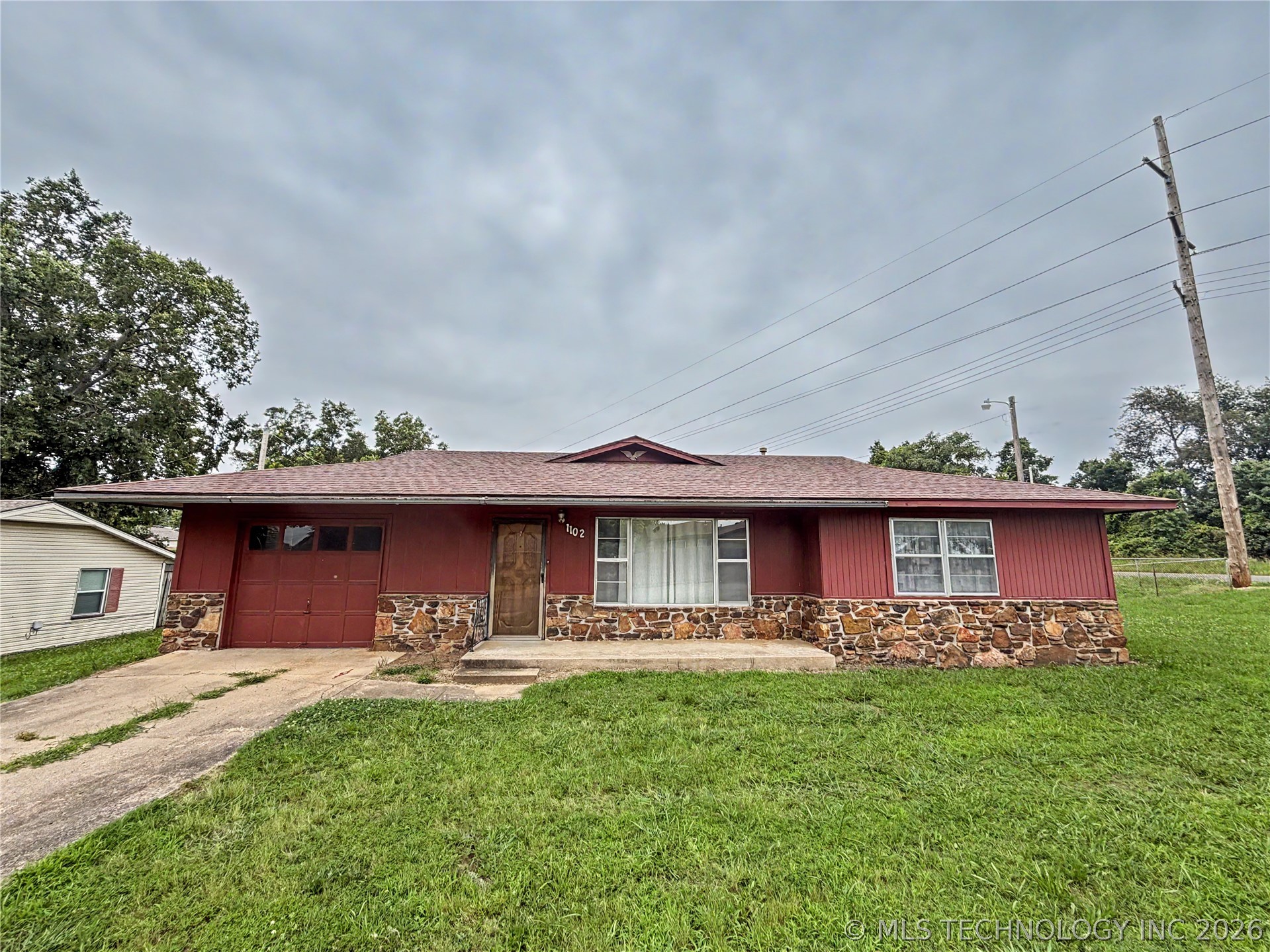 1102 W 1st Street Tahlequah OK 74464