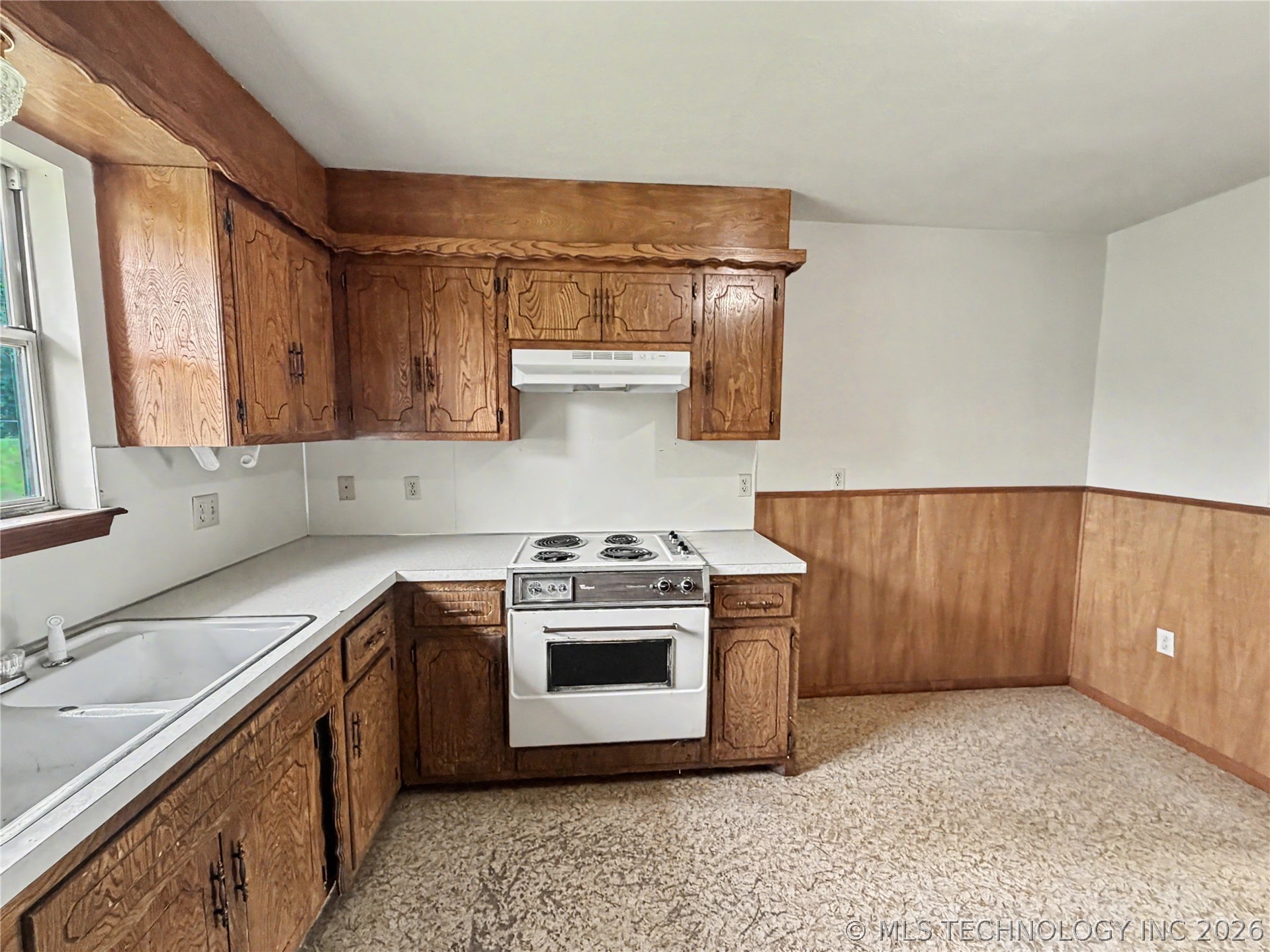 1102 W 1st Street Tahlequah OK 74464