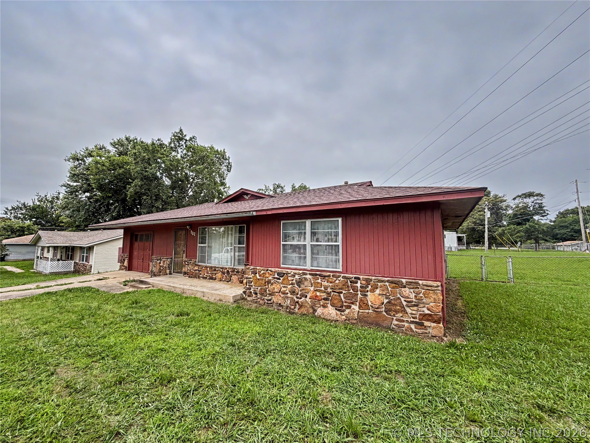 1102 W 1st Street Tahlequah OK 74464