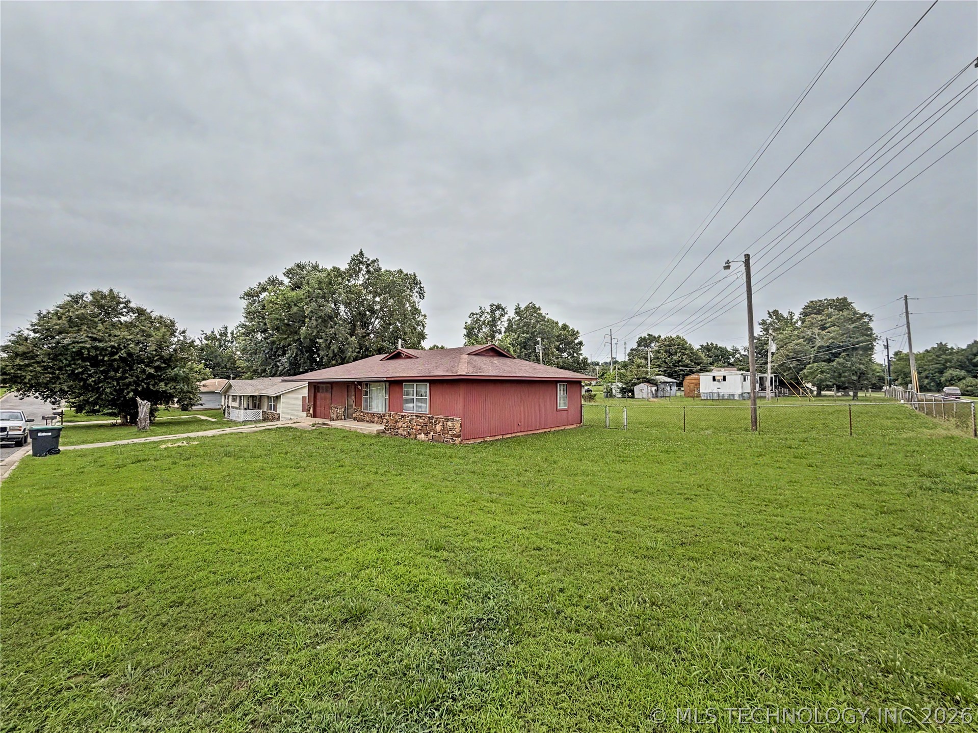 1102 W 1st Street Tahlequah OK 74464