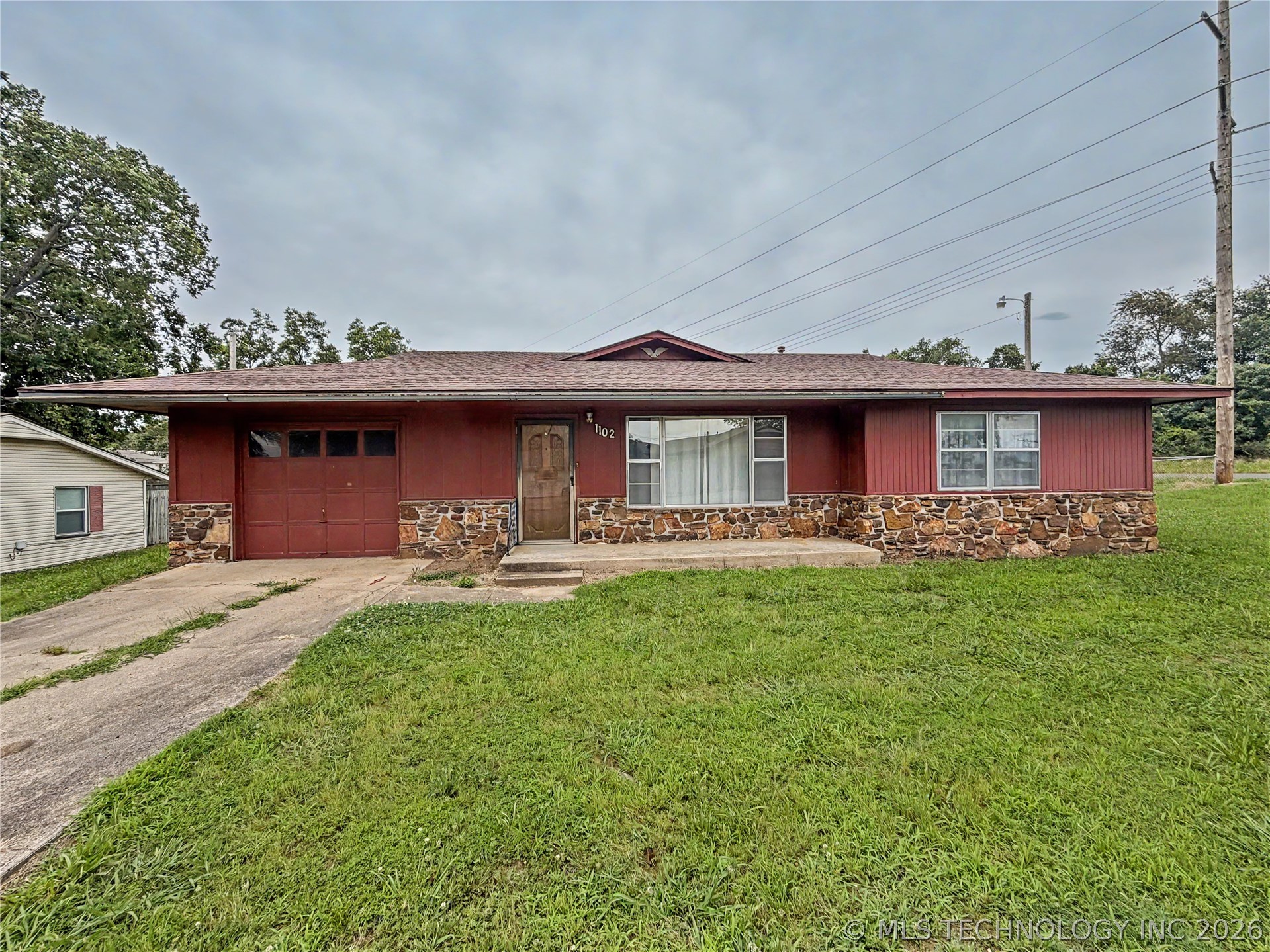 1102 W 1st Street Tahlequah OK 74464