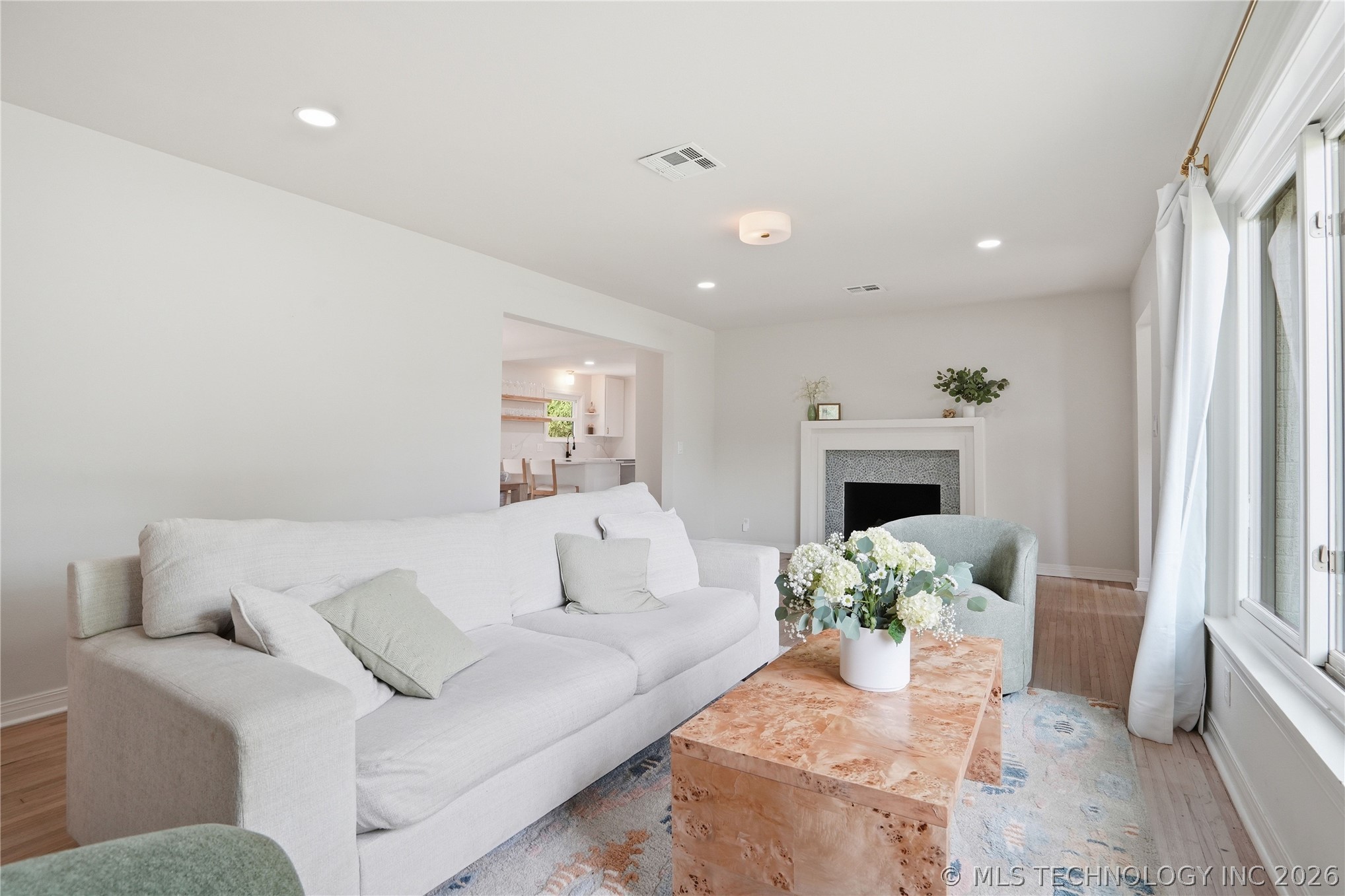 2646 E 33rd Place Tulsa OK 74105