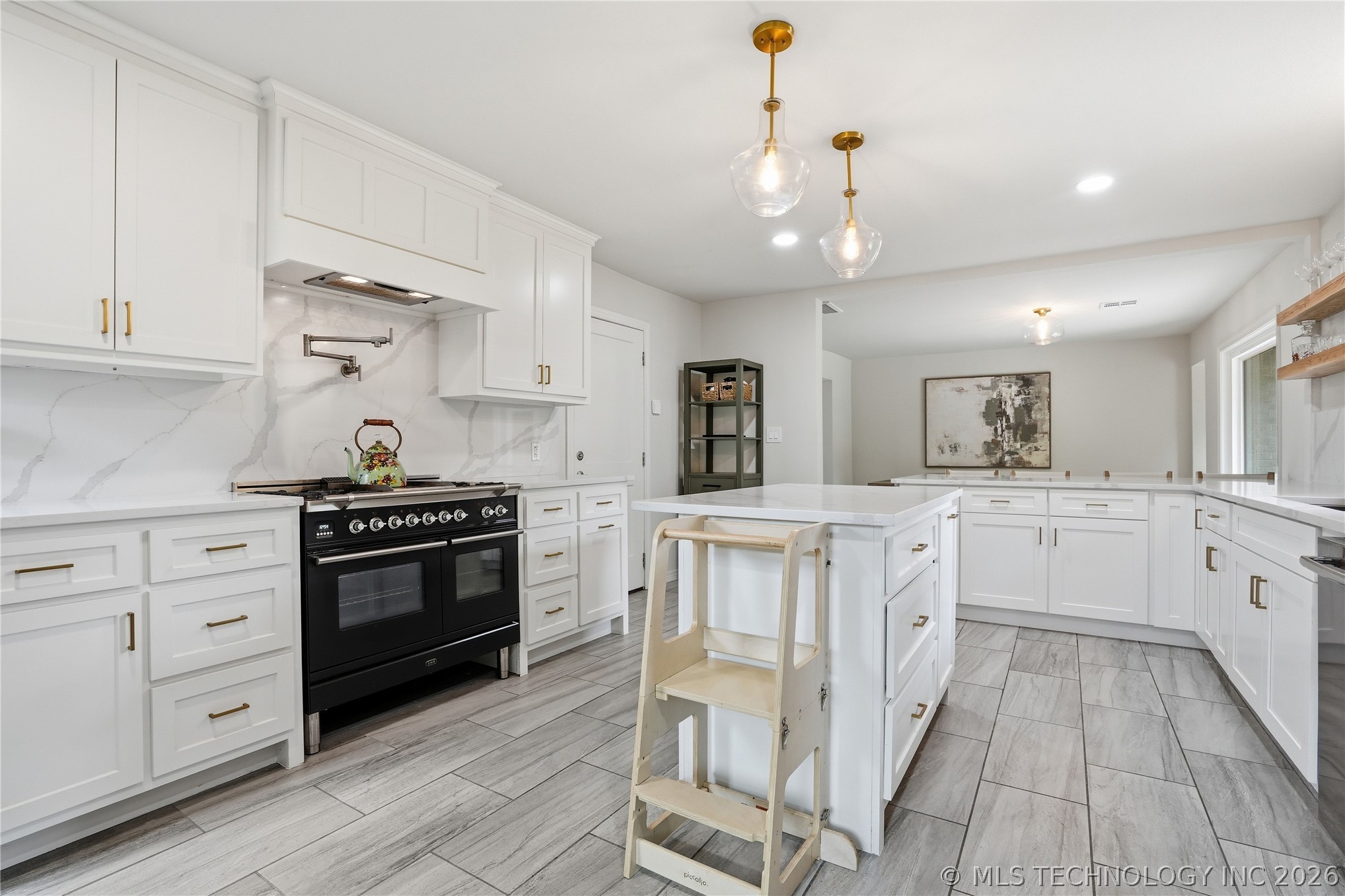 2646 E 33rd Place Tulsa OK 74105