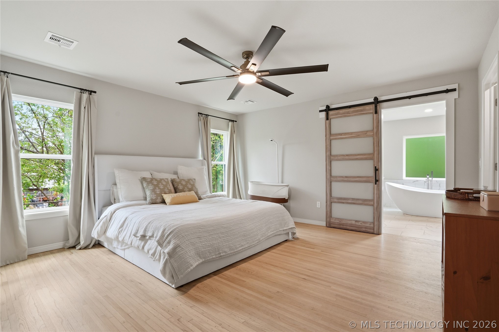 2646 E 33rd Place Tulsa OK 74105