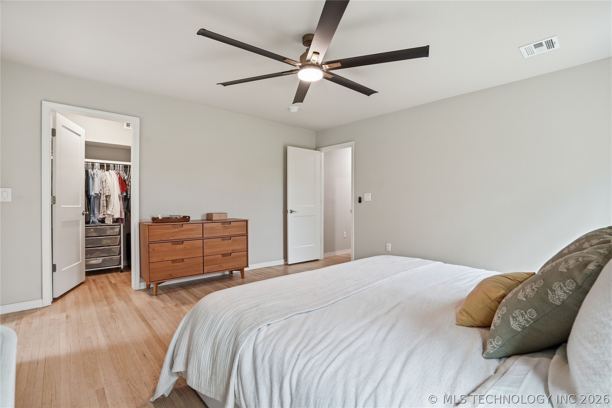 2646 E 33rd Place Tulsa OK 74105