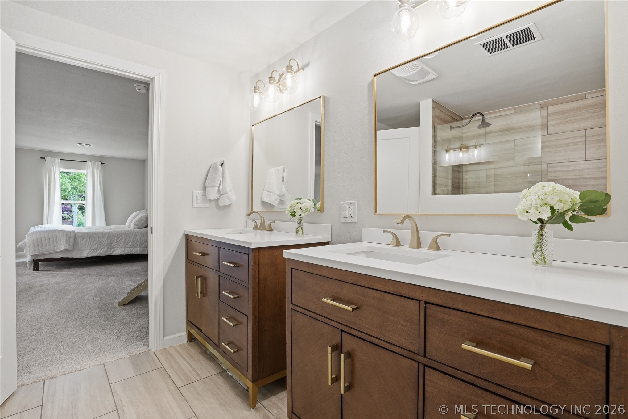 2646 E 33rd Place Tulsa OK 74105