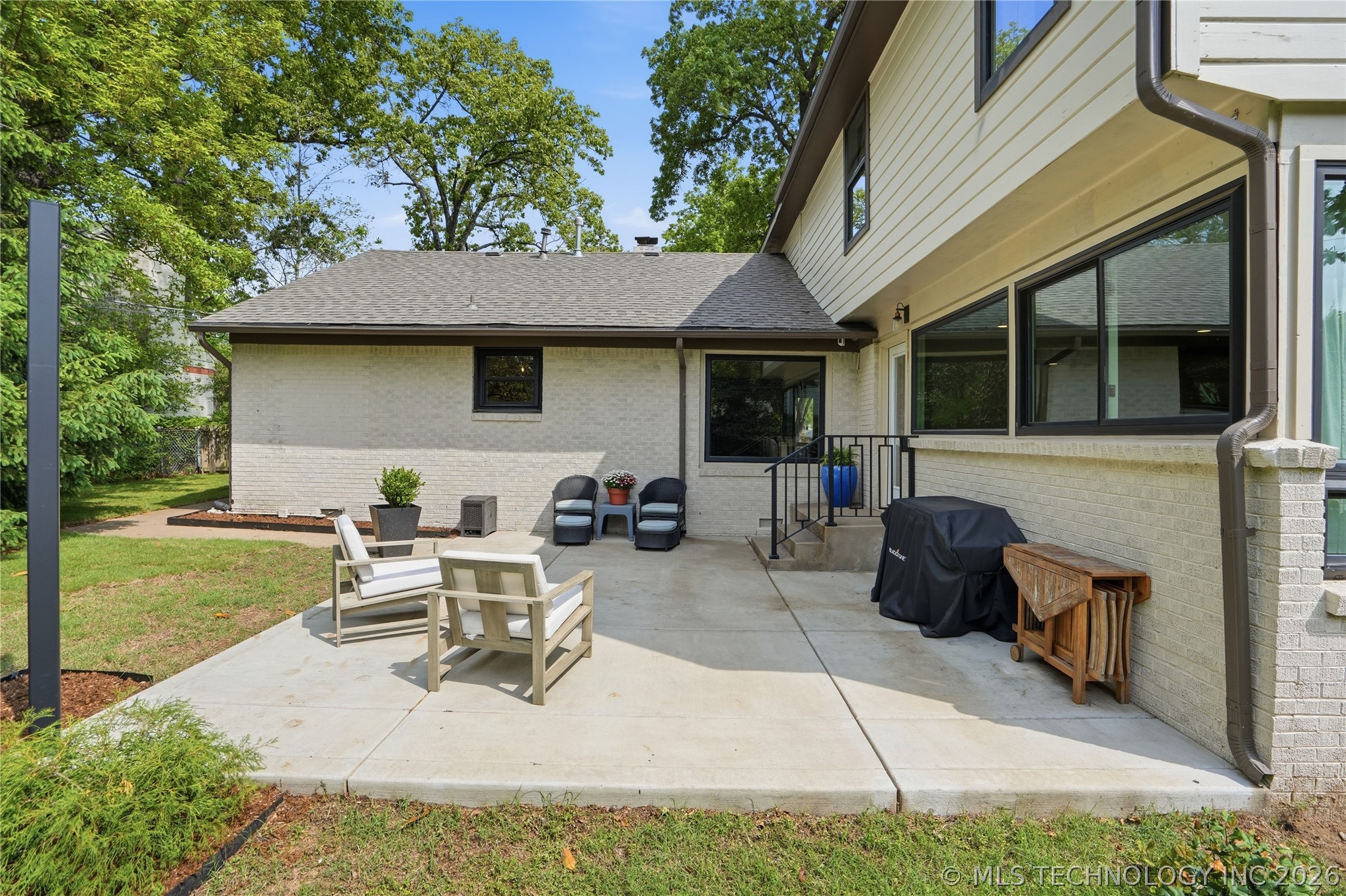 2646 E 33rd Place Tulsa OK 74105