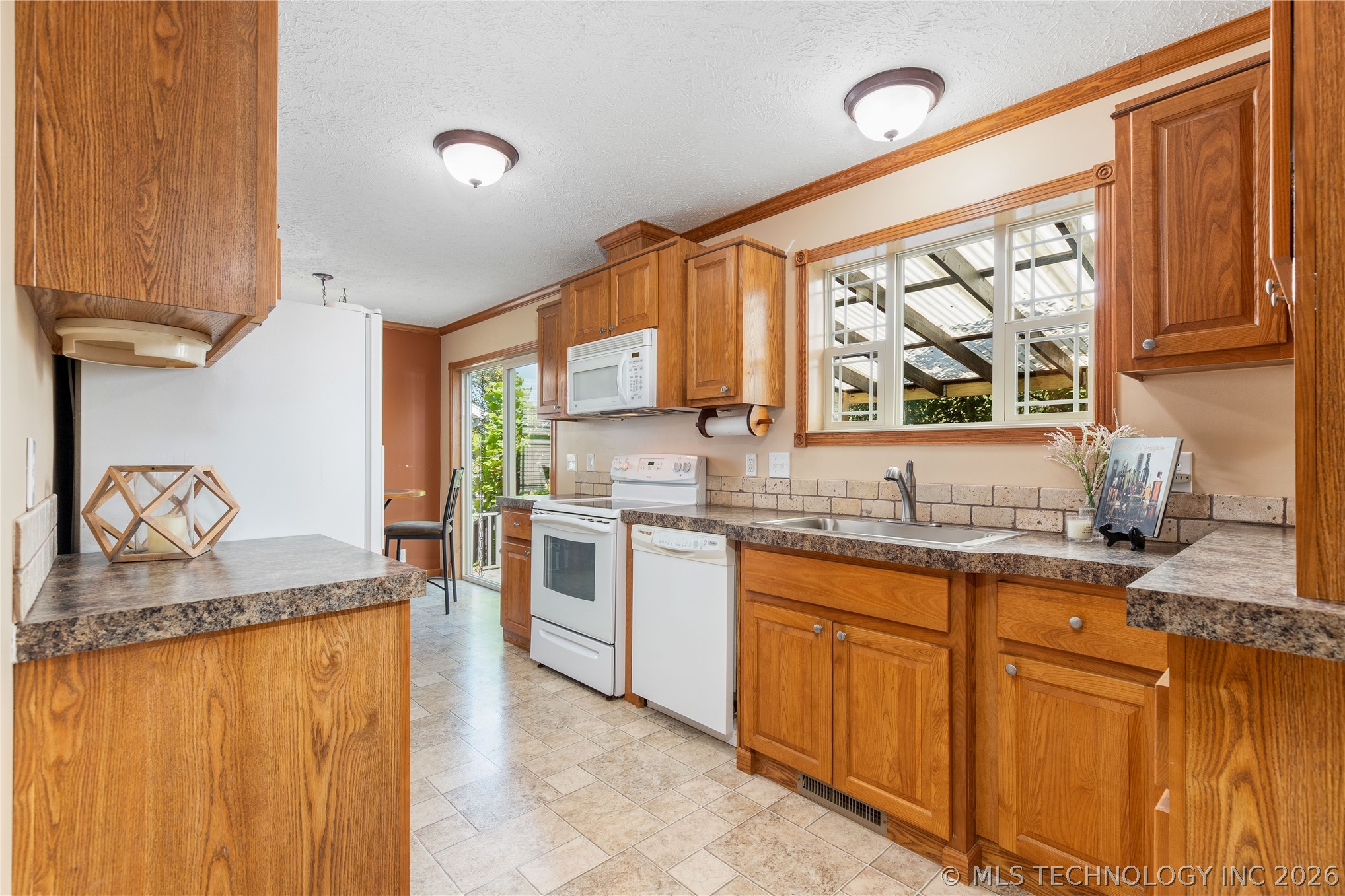 58700 E 336 Road Jay OK 74346