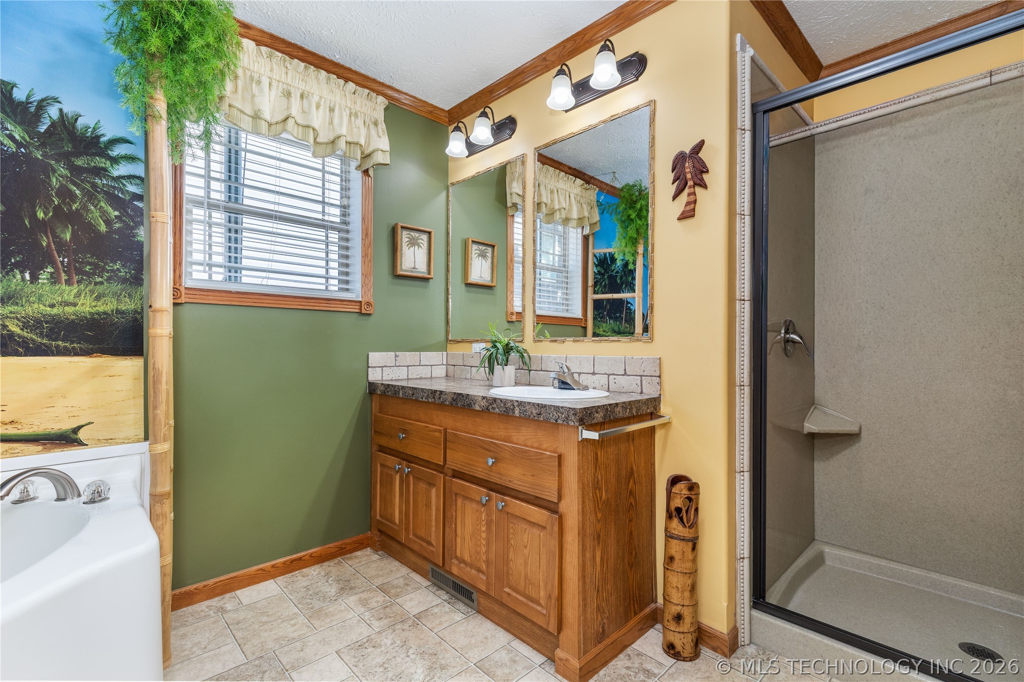 58700 E 336 Road Jay OK 74346