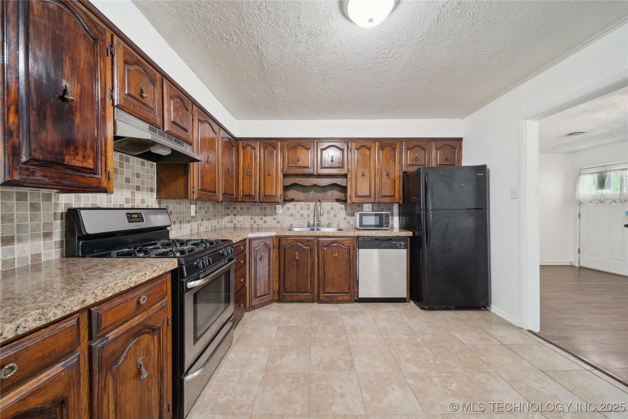 2336 Elmira Street Muskogee OK 74403