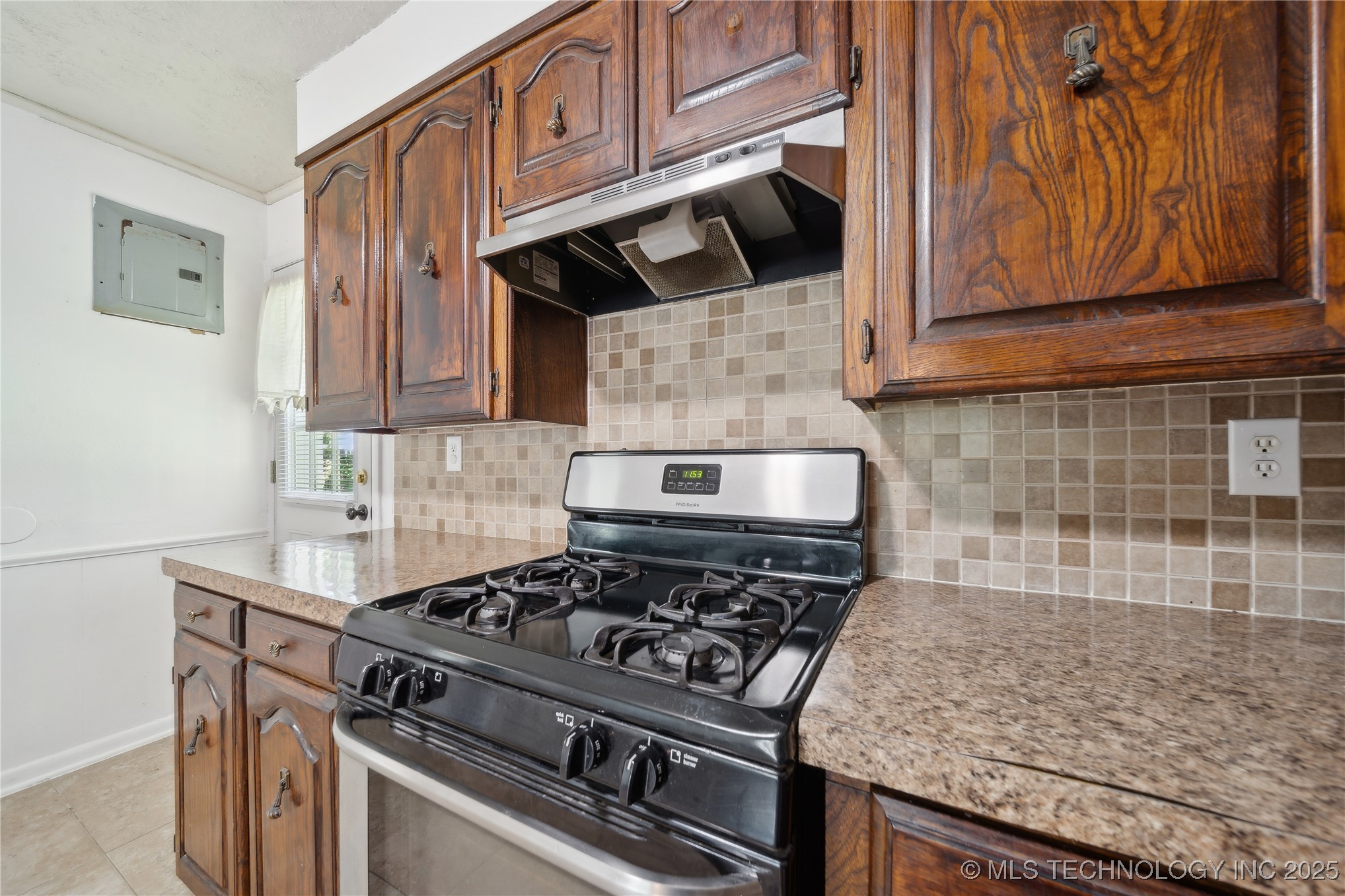 2336 Elmira Street Muskogee OK 74403