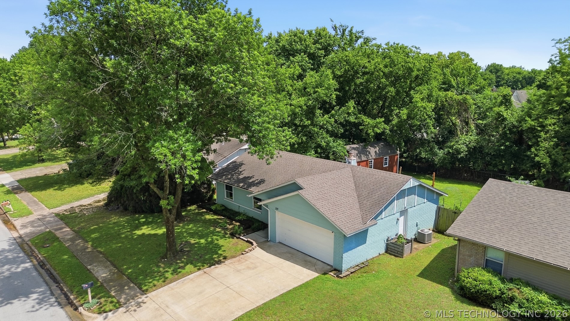 209 E Austin Street Broken Arrow OK 74011