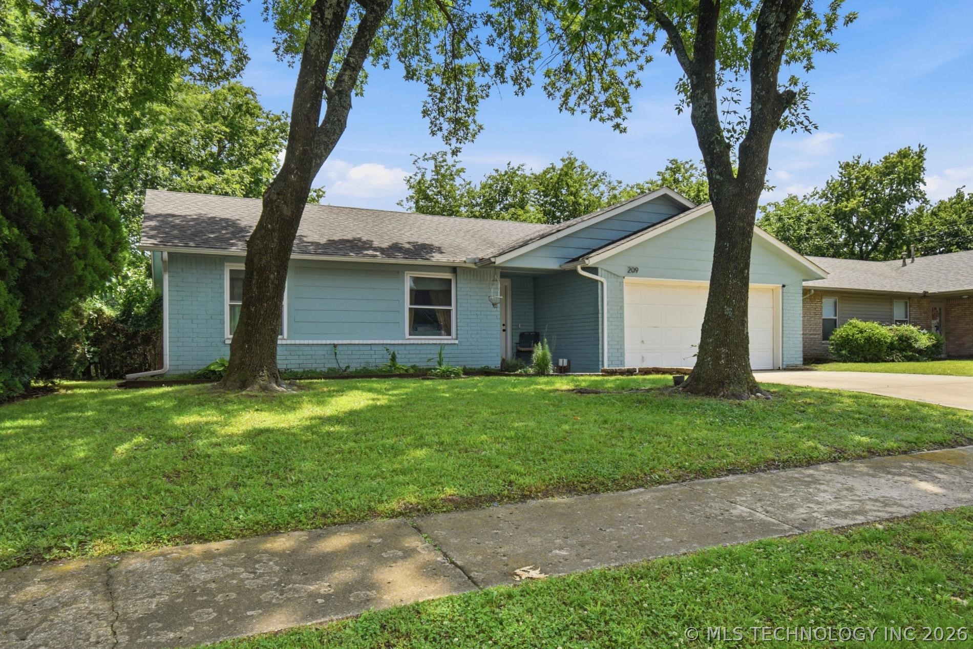 209 E Austin Street Broken Arrow OK 74011