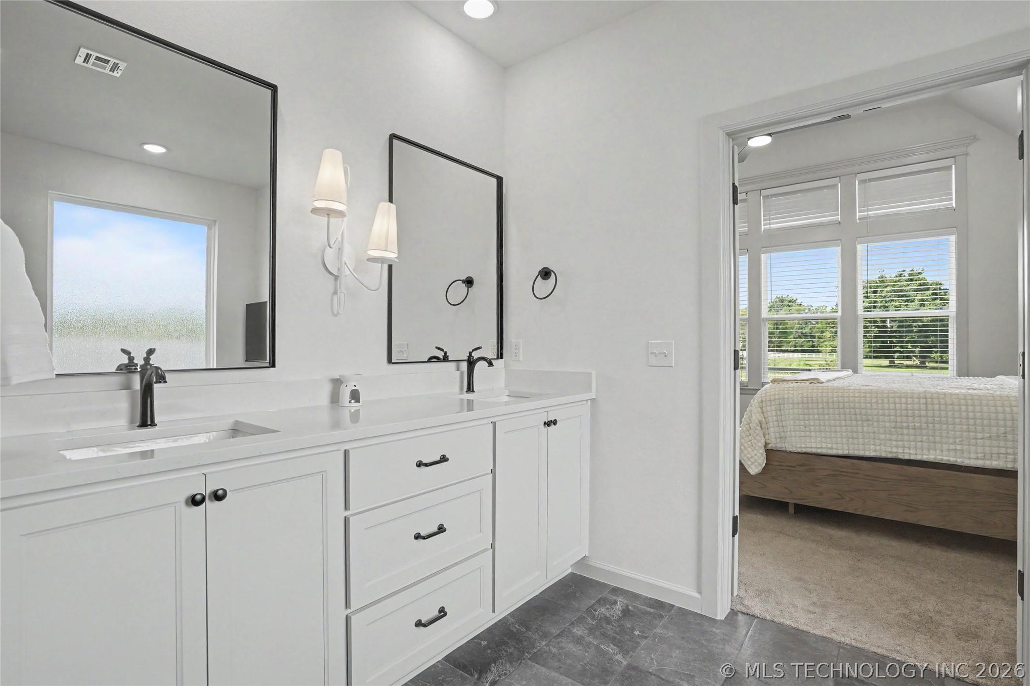 7101 E Queens Street Broken Arrow OK 74014