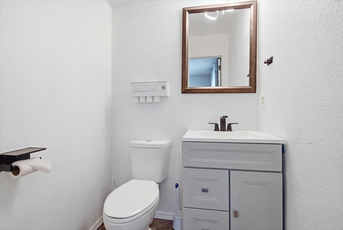 2013 Lona Avenue Seminole OK 74868