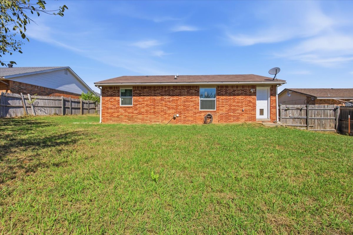2013 Lona Avenue Seminole OK 74868