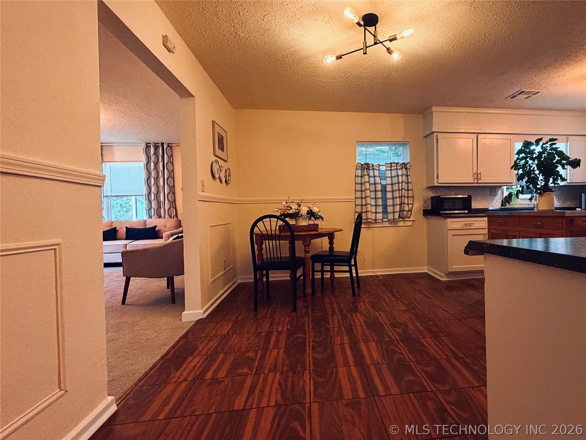 419 S 37th West Avenue Tulsa OK 74127