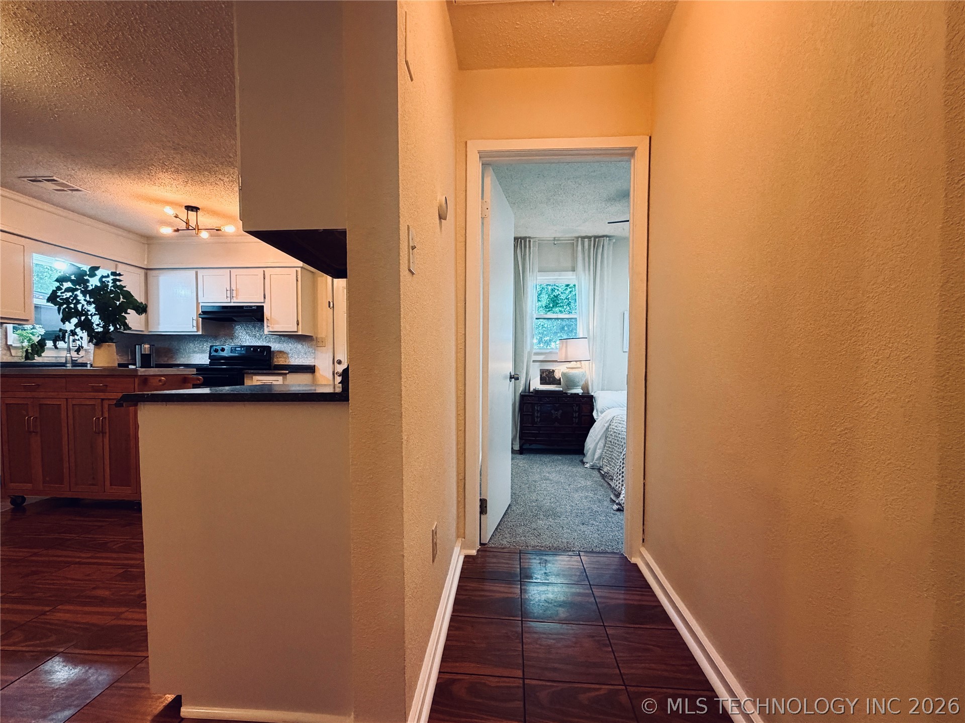 419 S 37th West Avenue Tulsa OK 74127