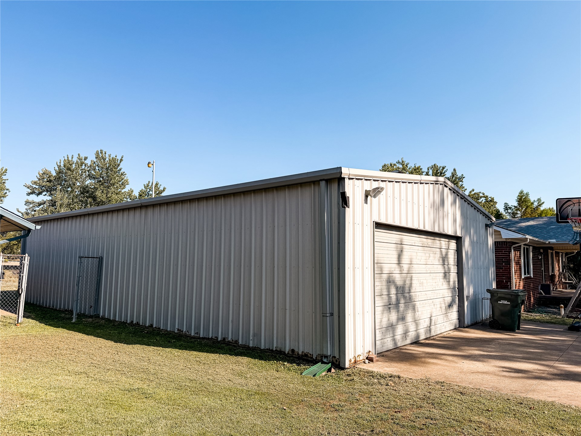 208 S Willey Street Fort Gibson OK 74434