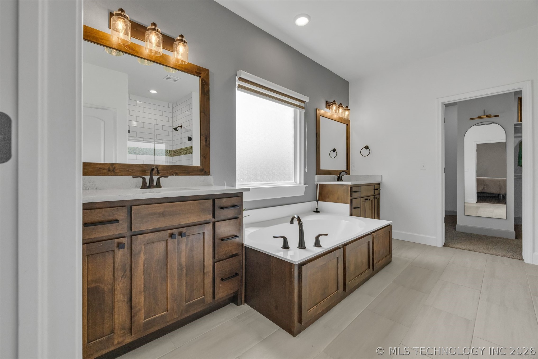 11801 S 31st Westavenue Jenks OK 74037