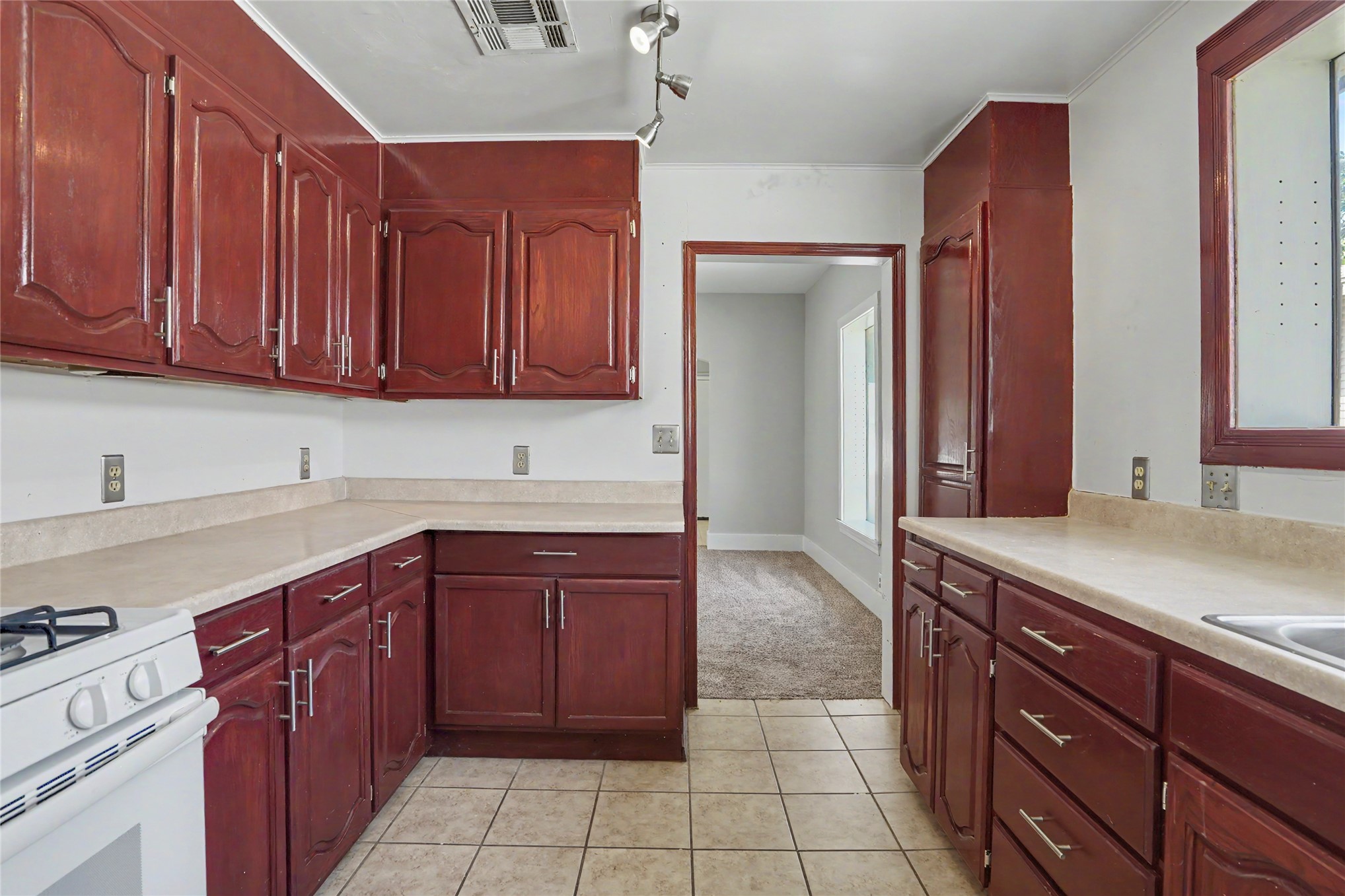 331 Xanthus Avenue Tulsa OK 74104