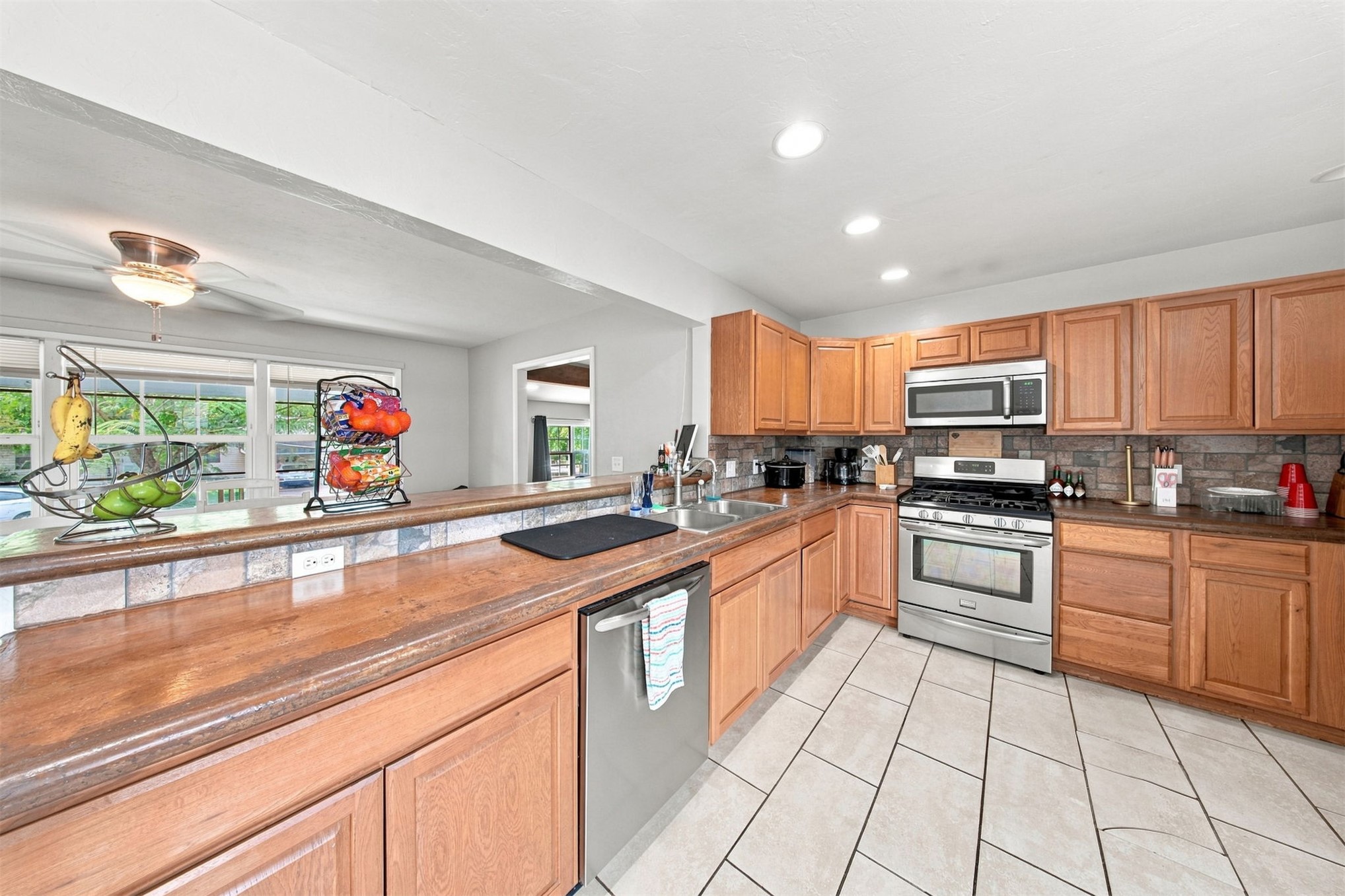 1408 E Cherry Street E Cushing OK 74023